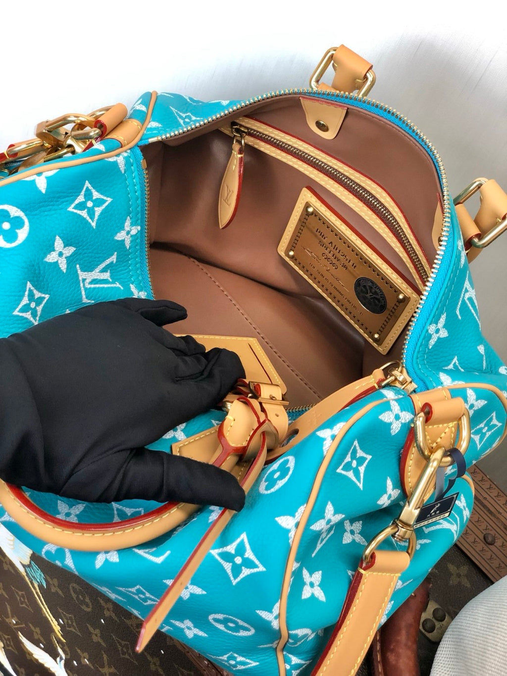 Louis Vuitton Women's Fashion Classic Lake Blue Logo Zipper Closure Leather Shoulder Bag Handbags In Small Medium And Large Sizes Crossbody Bag Bags #78664