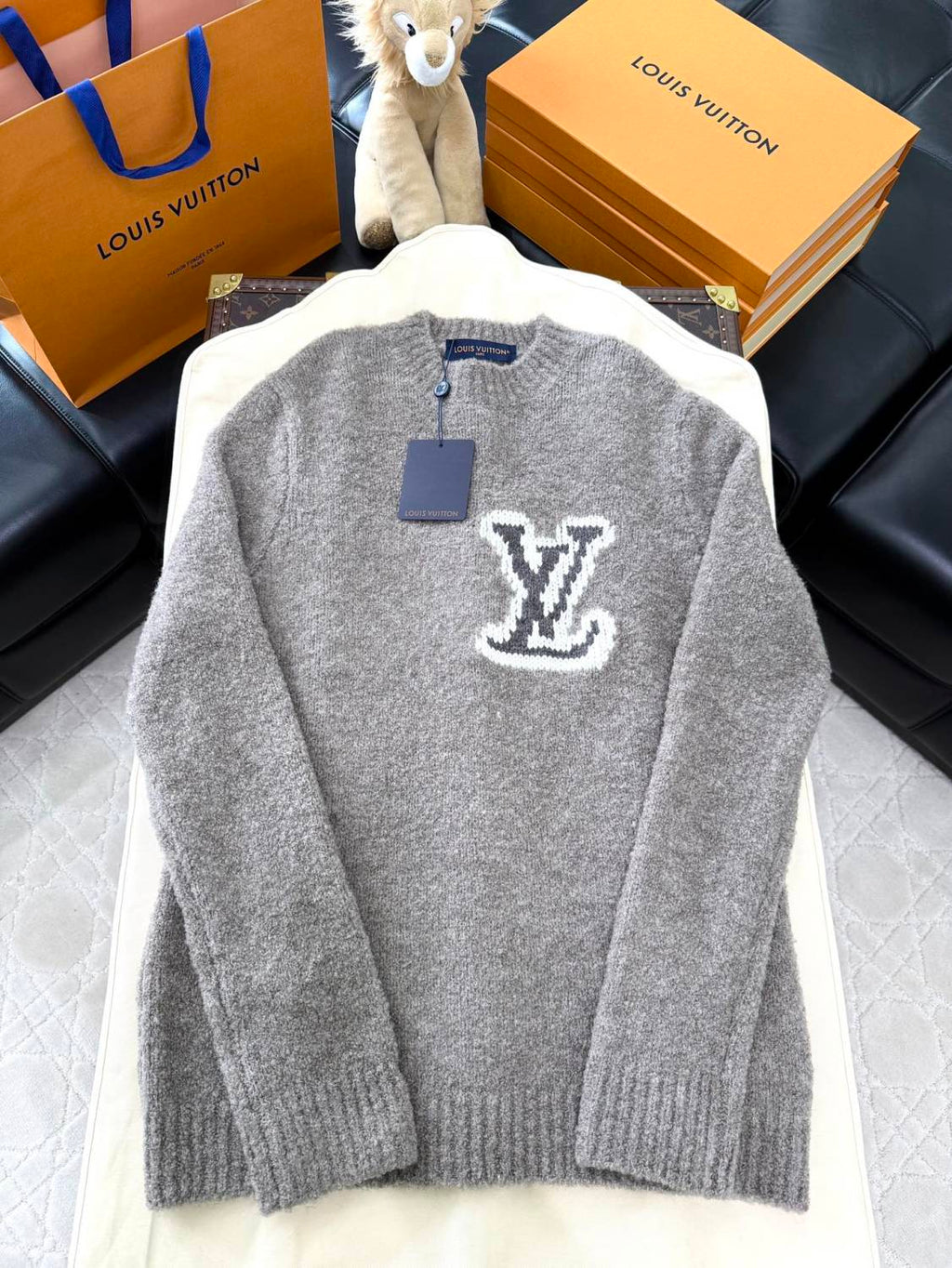 Louis Vuitton Men's Spring and Autumn Solid Color Letter Printed Crew Neck Wool Knit Long Sleeve Sweater #74694