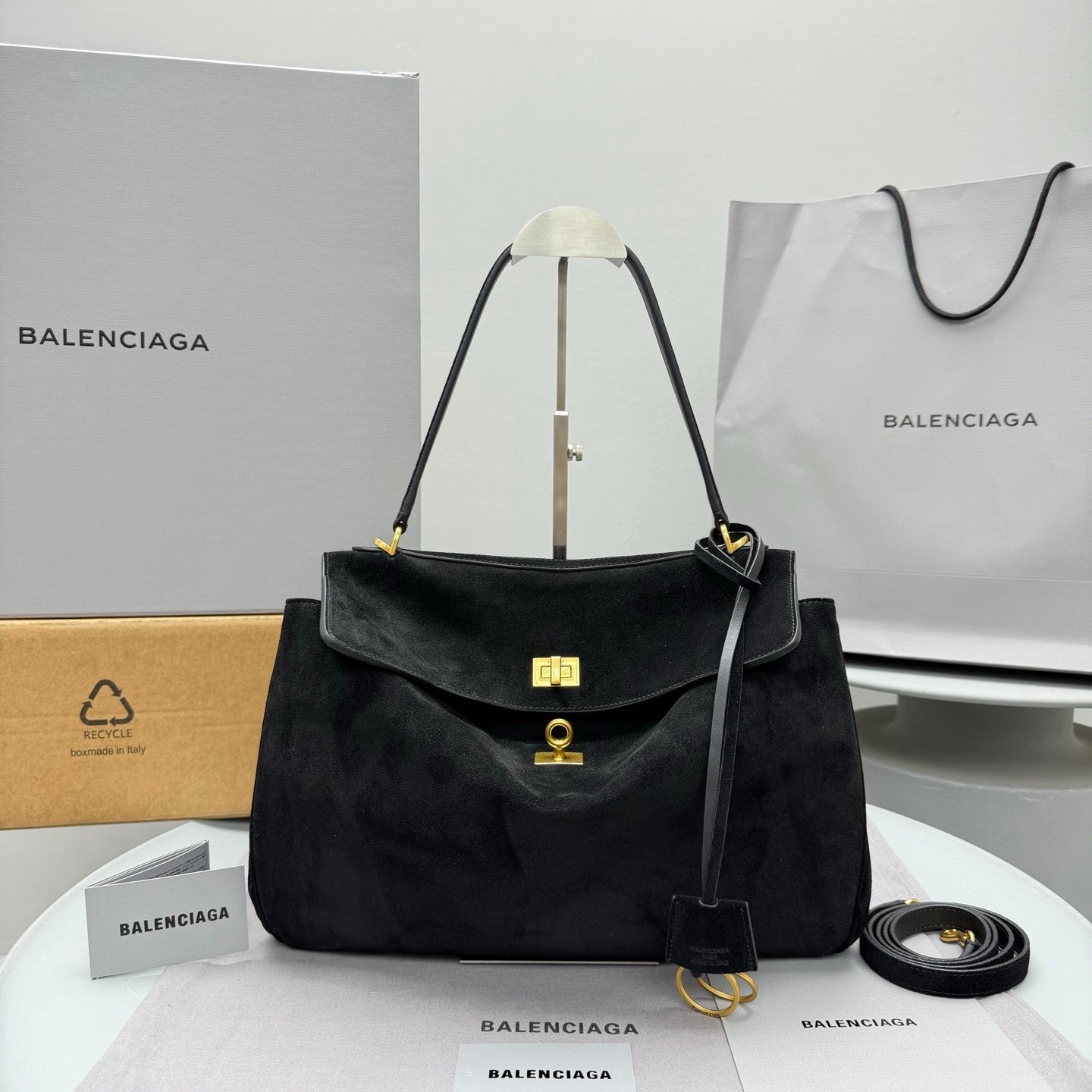 Balenciaga Rodeo Handbag Medium #379100