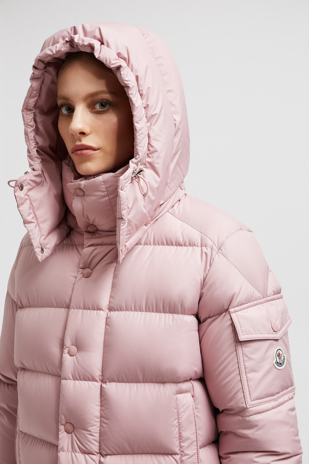 Moncler Vezere Maya 70 Winter Short Women's and Men's Down Jacket #333128