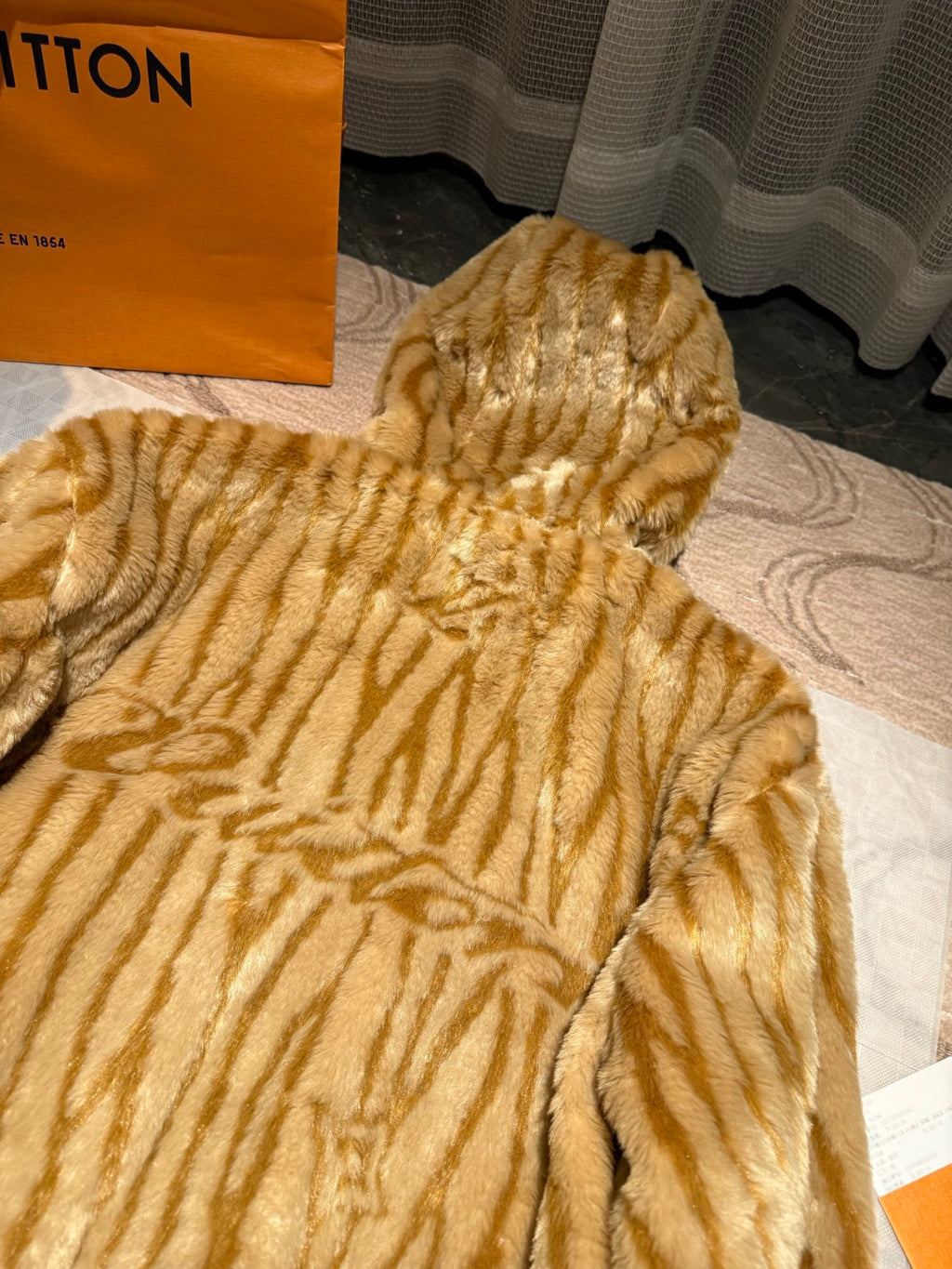Louis Vuitton Epi Fleece Hooded Blouson #334486