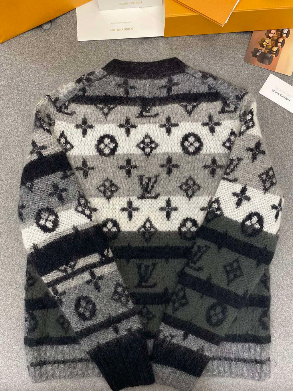Louis Vuitton Men's Fall And Winter Black And White Jacquard Long Wool Sweater Cardigan#286539