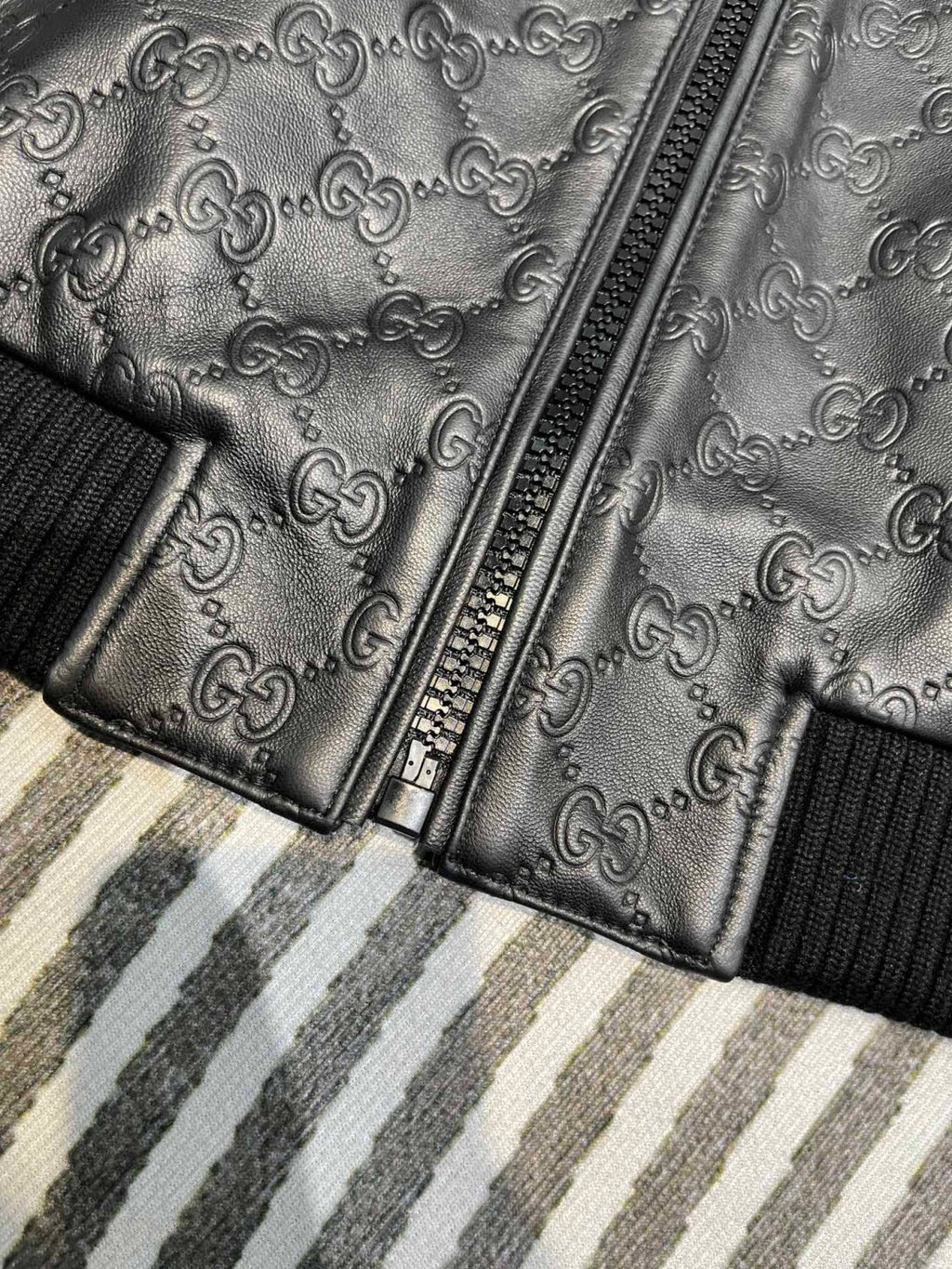 Gucci Men's Spring And Autumn Black Embossed Logo Printed Zipper Leather Baseball Jersey Long Sleeve Jacket #72616