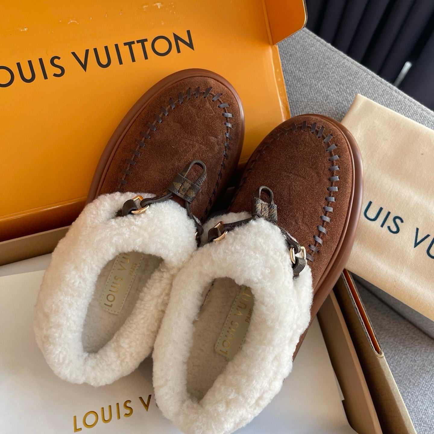 Louis Vuitton Cortina Closed Mule Shoes #334366