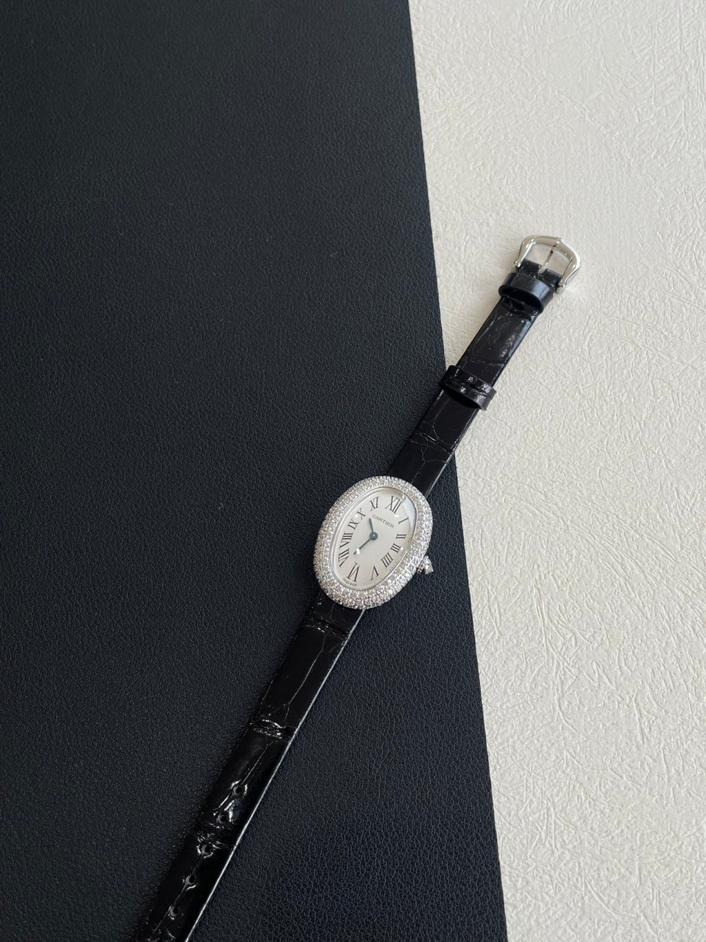 Cartier Baignoire Men's And Women's Fashion Classic Luxury Prestige Diamond Studded Design Quartz Movement 8mm Thickness Water-resistant Quartz Watch Watch Accessories #79269