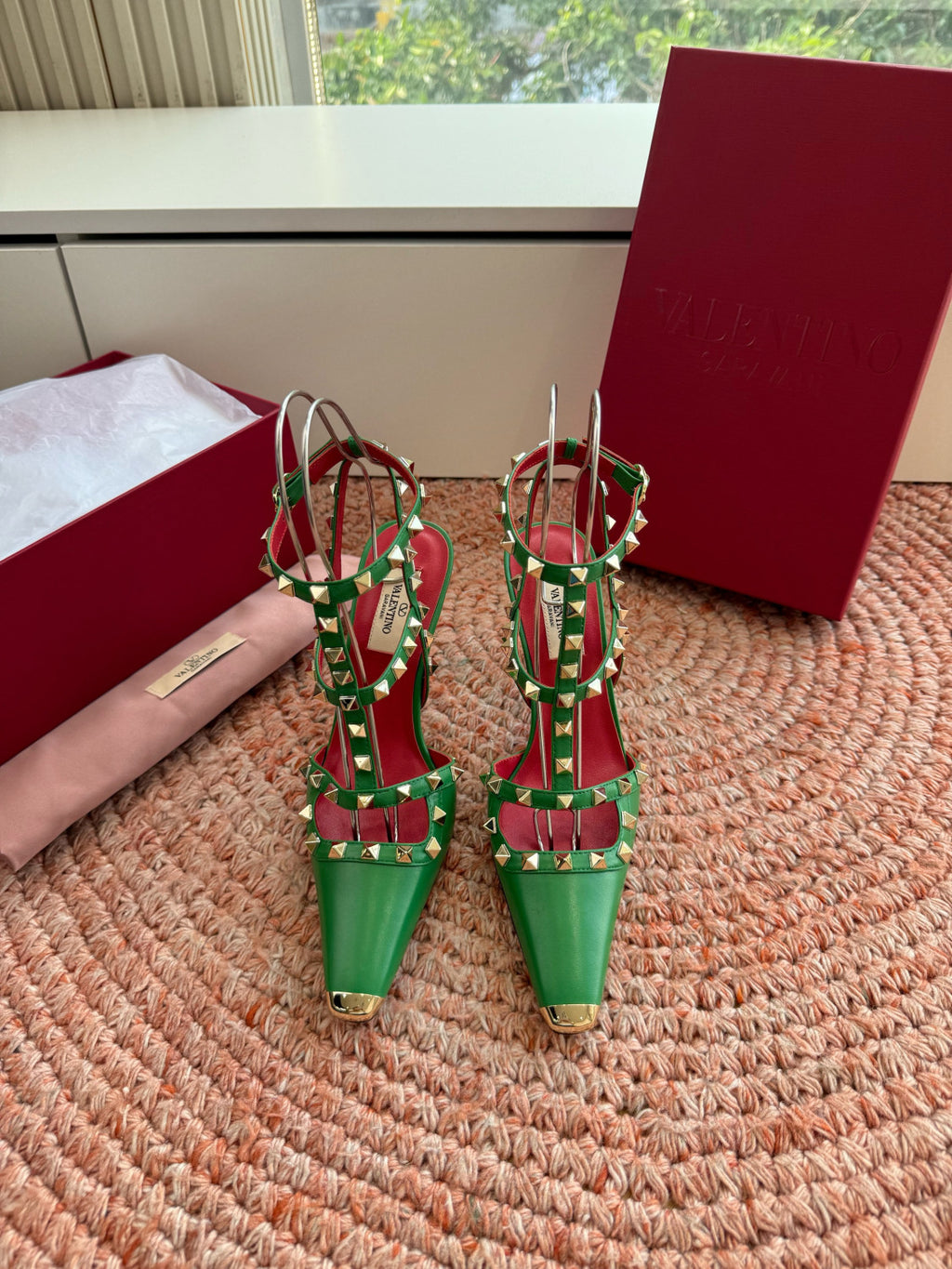 Valentino Rockstud Kidskin Pumps 100mm for Woman #385071