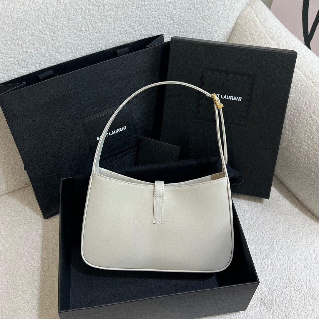 SAINT LAURENT LE 5 À 7 Women's Adjustable Shoulder Strap Solid Color Smooth Leather Shoulder Handbag Bag Bags #75551