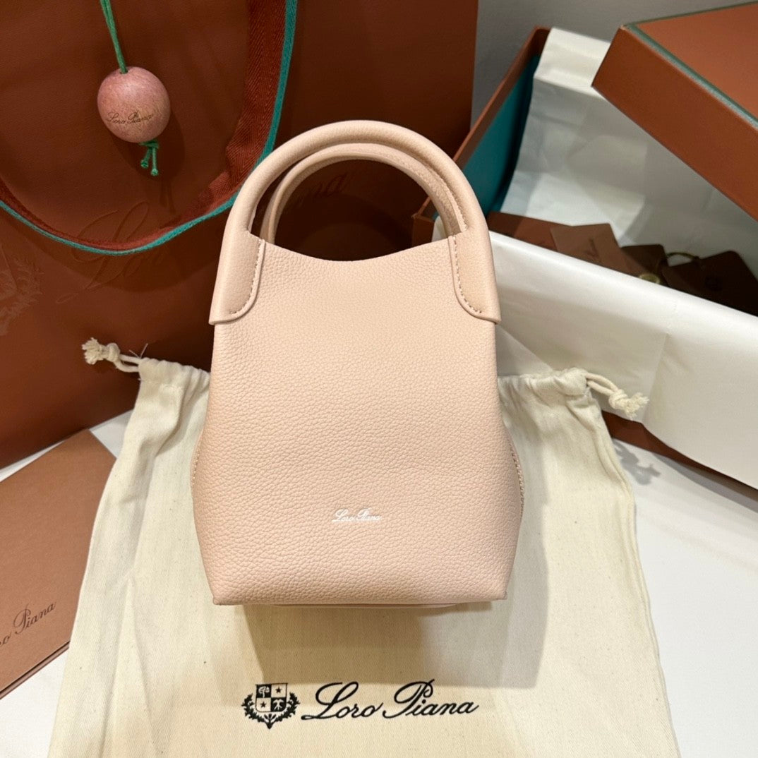 Loro Piana Women's Solid Color Detachable Shoulder Strap Cowhide Leather Single Shoulder Slanting Handbag Bag Bags #75417