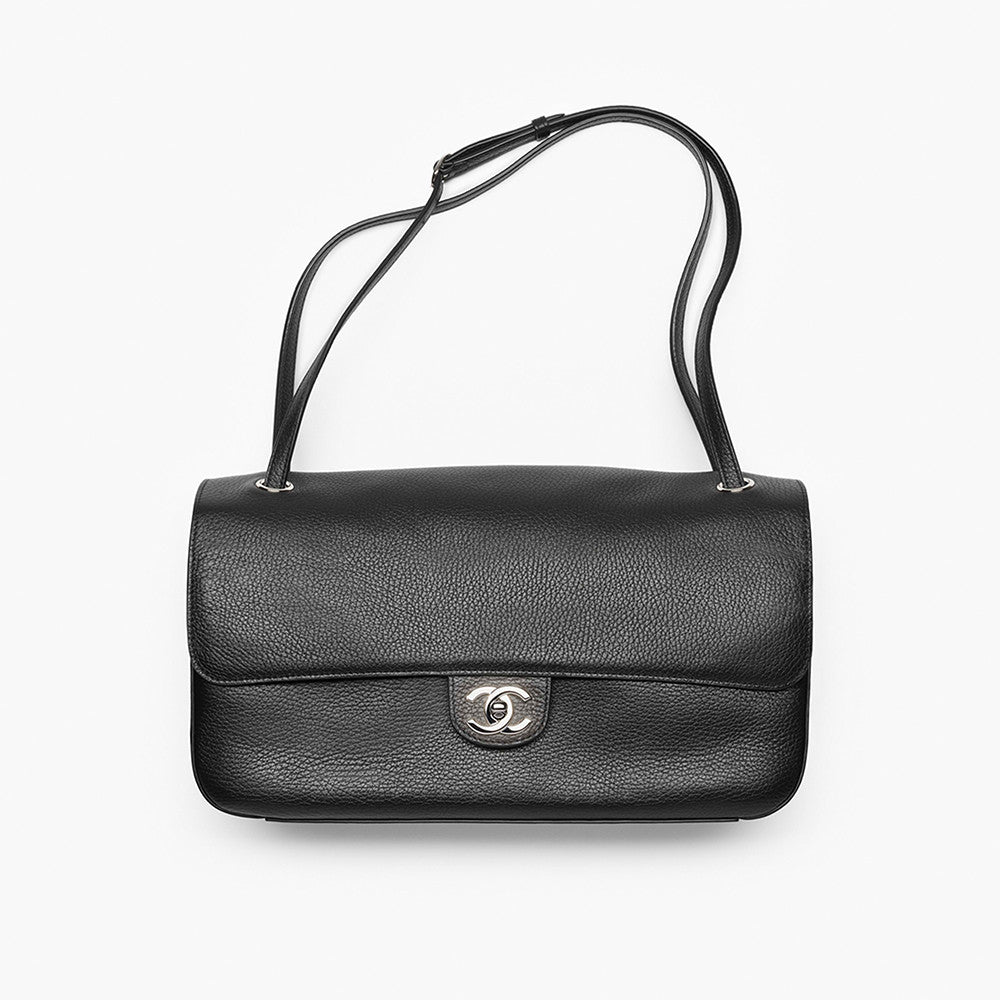 Chanel Maxi Flapbag Grained Calfskin Silver Metal #378922