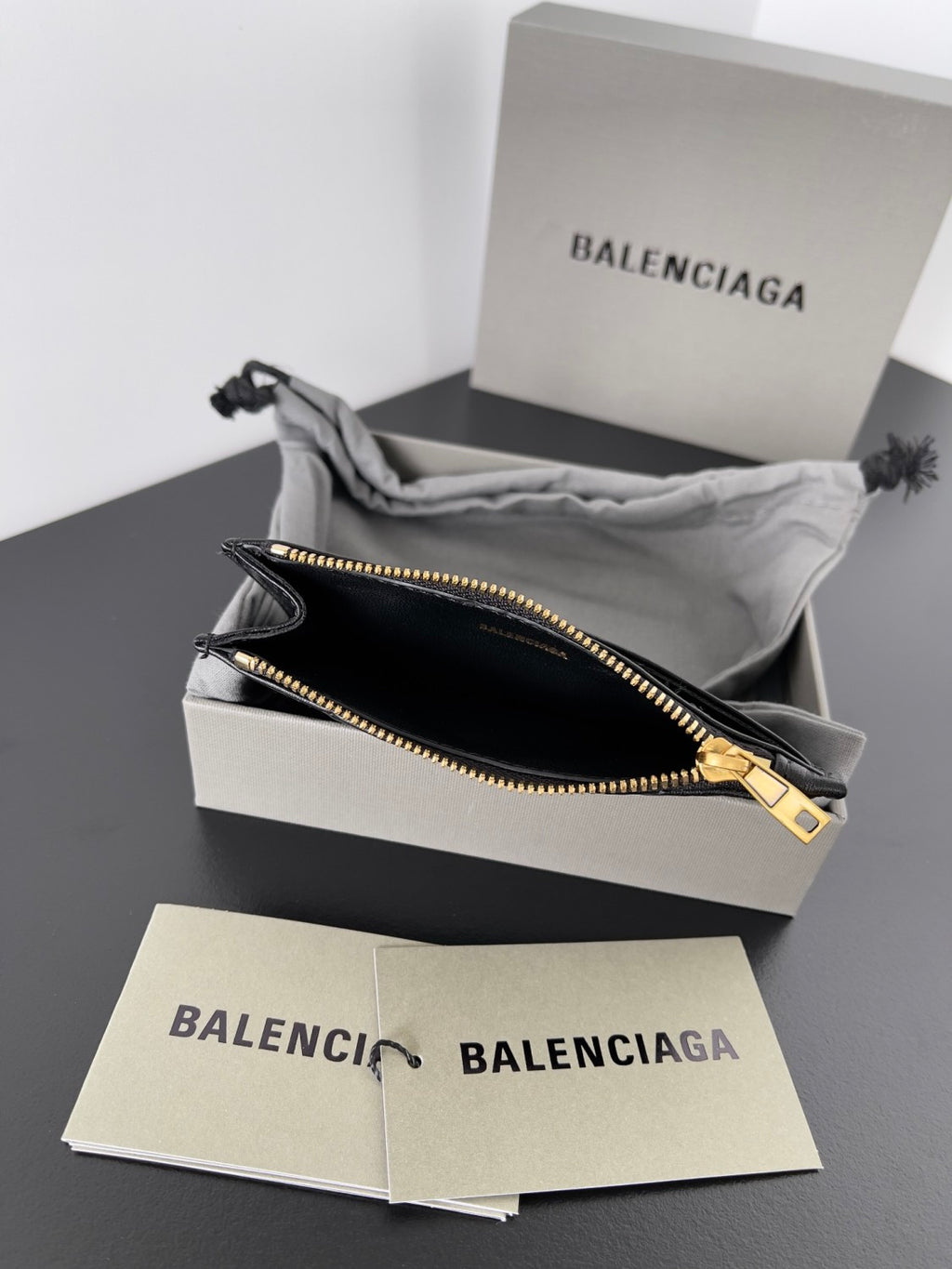 Balenciaga Women's Retro Old Card Bag Leather Coin Purse Wallet Solid Color Bags #71935