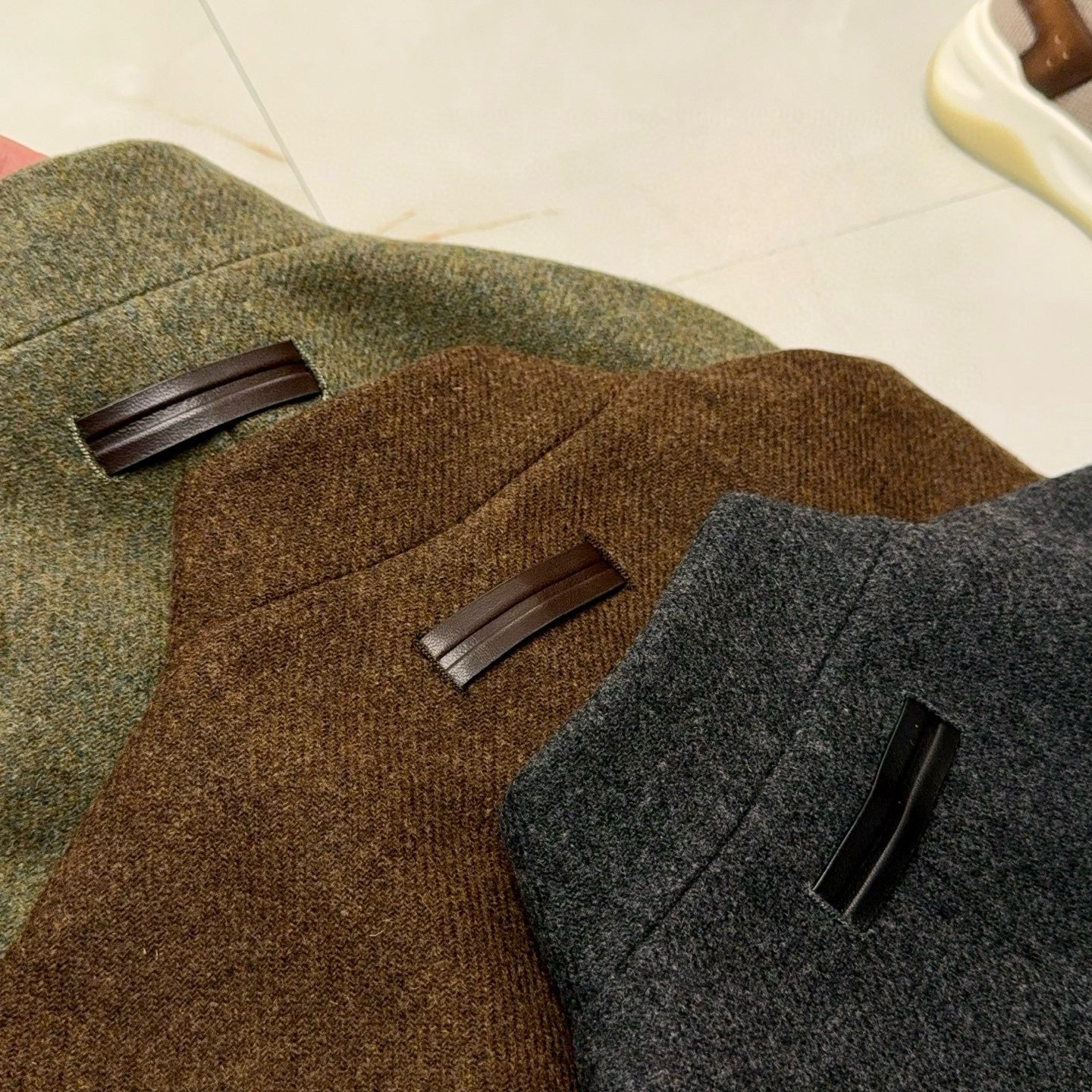 Ermenegildo Zegna Men's Spring/Fall Wool-Cashmere Blend Solid Color Stand Collar Workwear Zhongshan Suit Single-Breasted Long-Sleeve Pocket Jacket Ngvp #2528