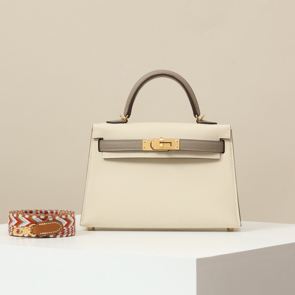 Hermes Solid Color Handbag Temperament Metal Buckle Kelly Bag Accessories Handcrafted Leather Bag From The Original Factory's Premium Custom Collection #74557