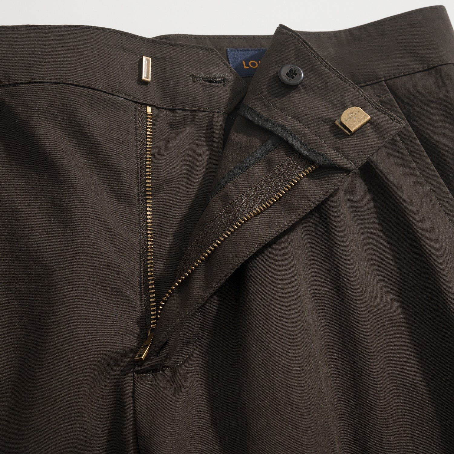 Louis Vuitton Cropped Chino Pants 1AIK17 #334998