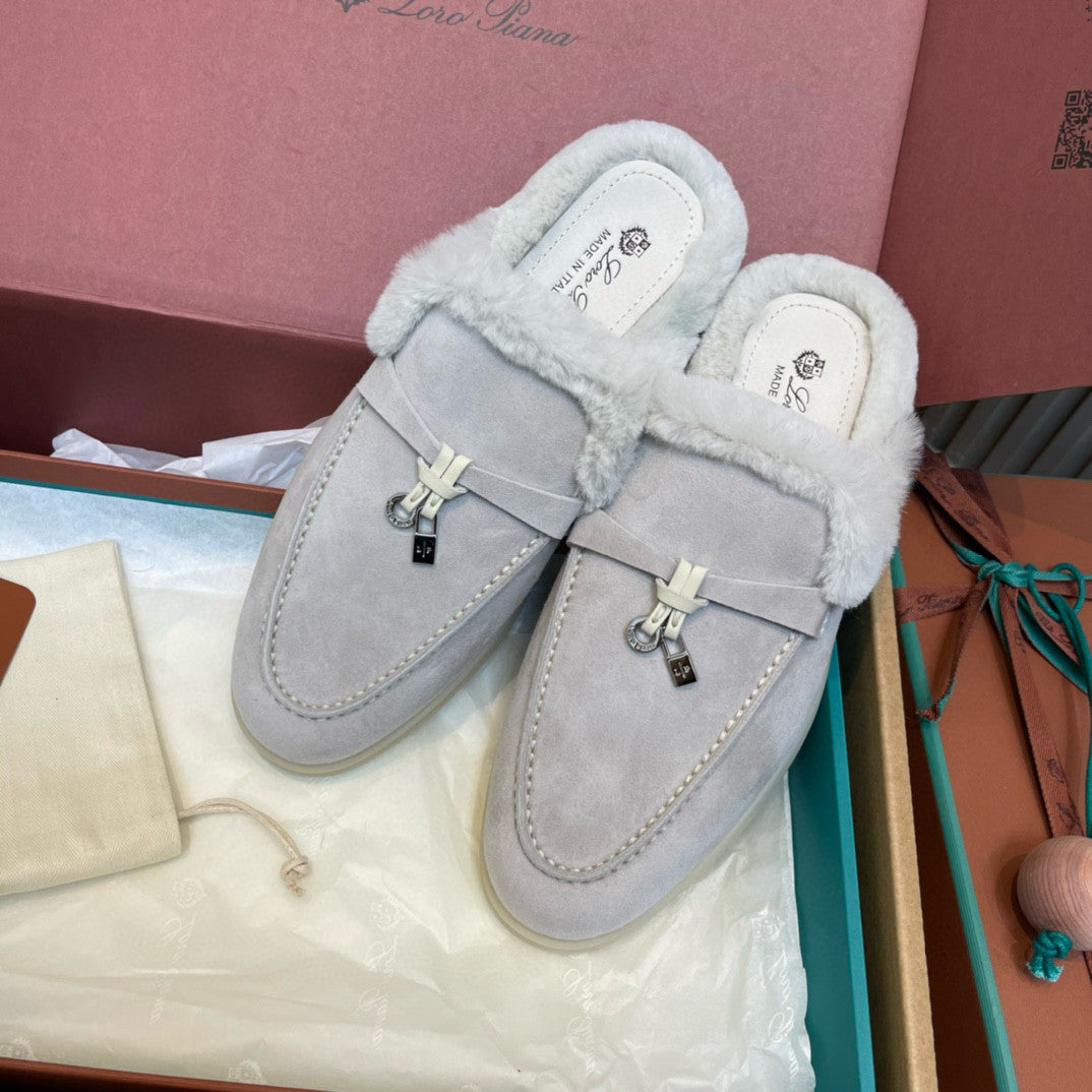 Loro Piana Women's Winter Fashion Casual Round Toe Slip On Beaver Fur Slippers Leather Rubber Sole Covered Toe Slippers  Shoes #78588