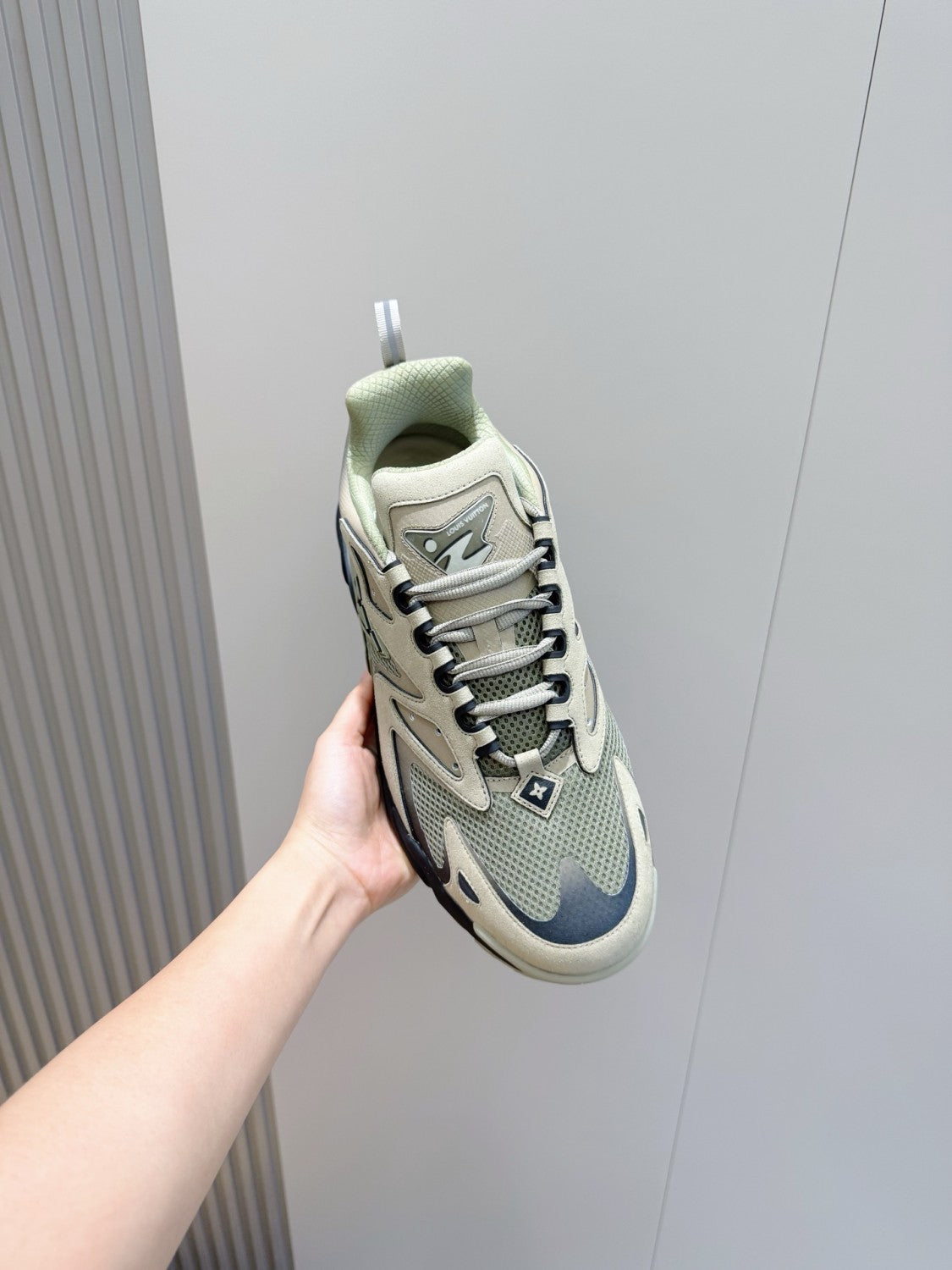 LOUIS VUITTON LV Runner Tatic Sneaker Shoes #376377