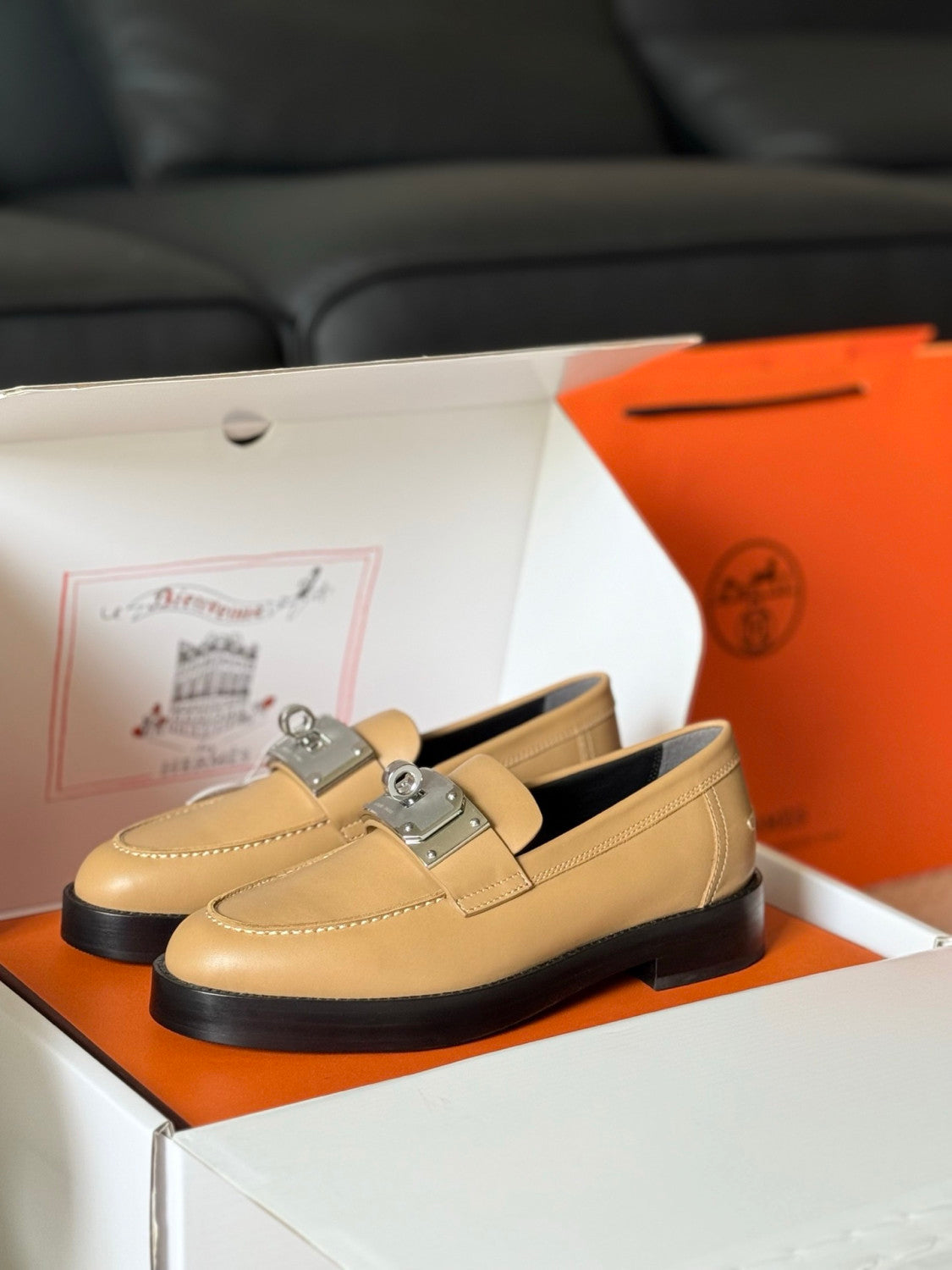 Hermes Hot loafer Beige #334035