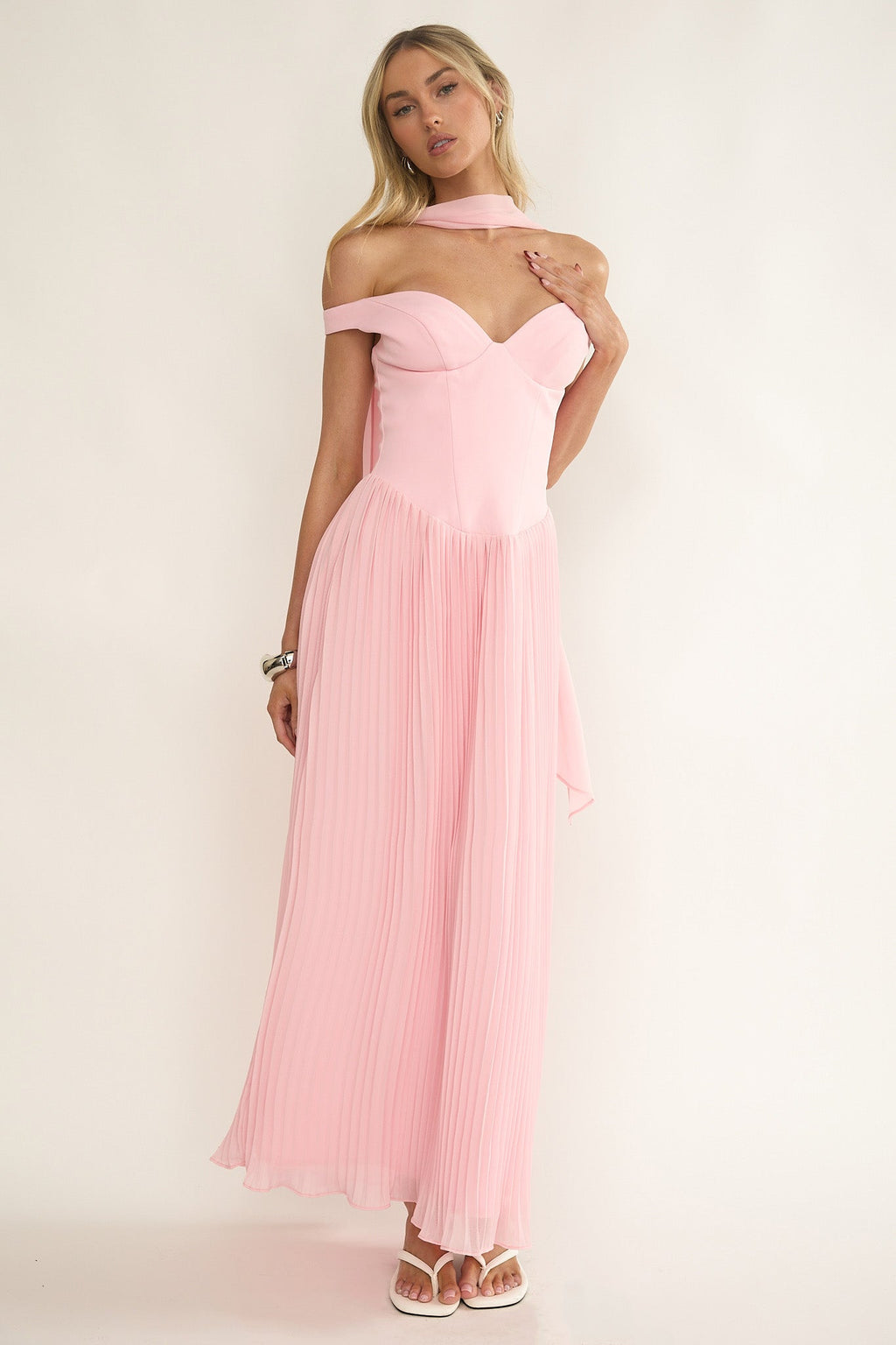 Quinnae Off-Shoulder Accordion Pleat Maxi Dress Pink