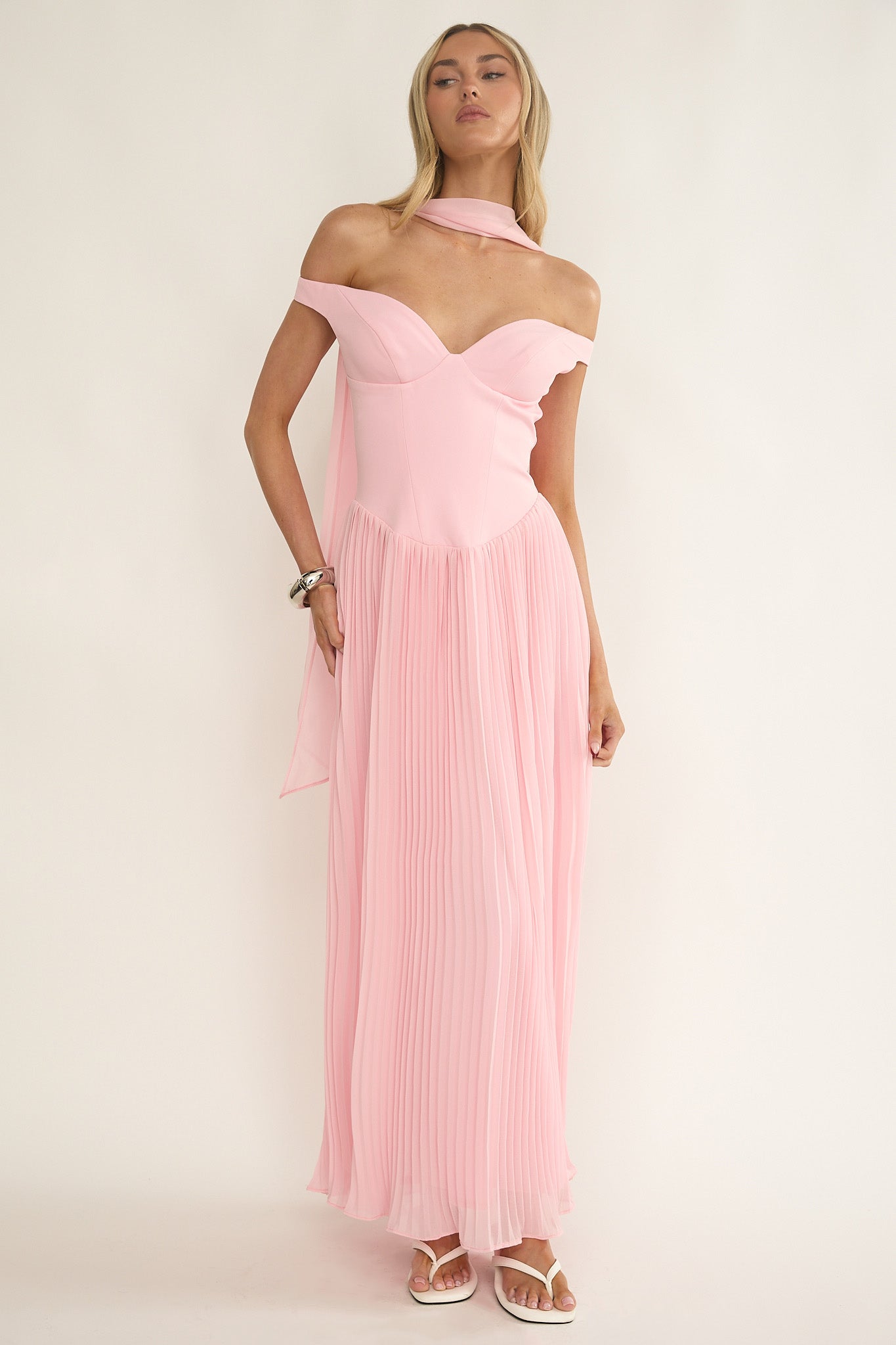 Quinnae Off-Shoulder Accordion Pleat Maxi Dress Pink