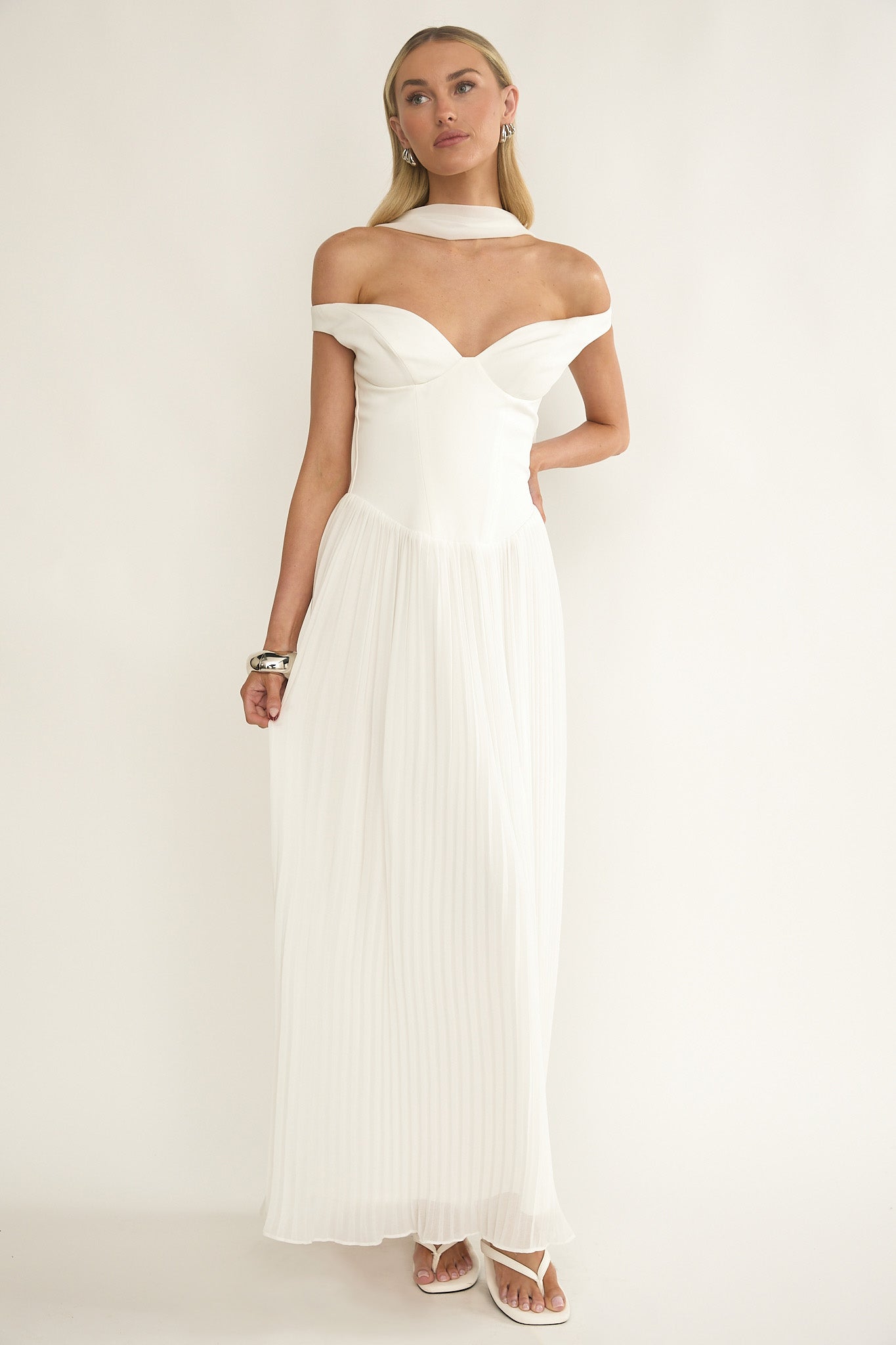 Quinnae Off-Shoulder Accordion Pleat Maxi Dress White