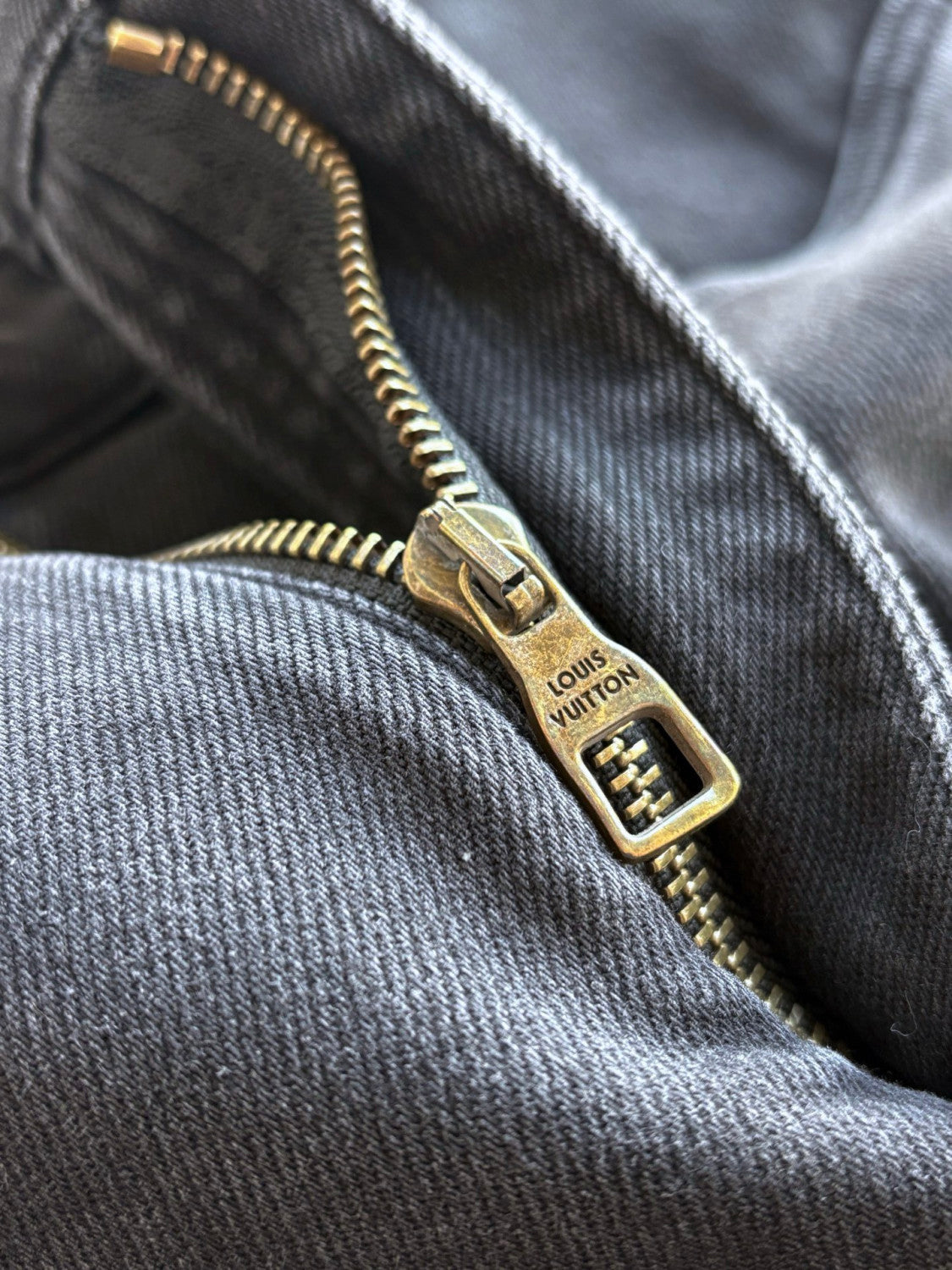 LOUIS VUITTON LV Skate Denim Pants #377911
