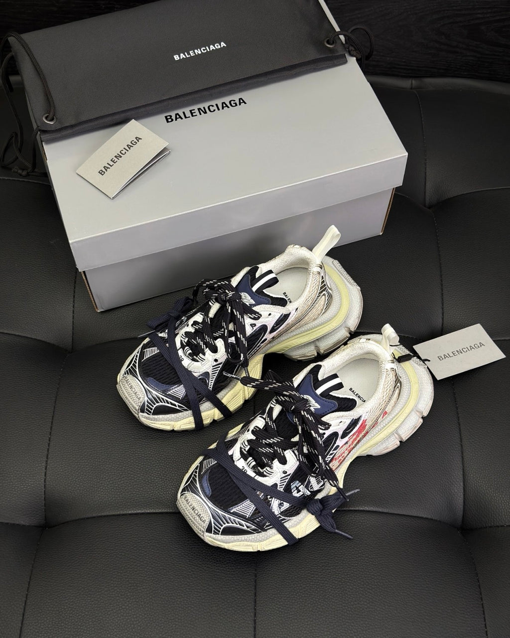 Balenciaga Men's 3xl Split Logo Sneaker #376545