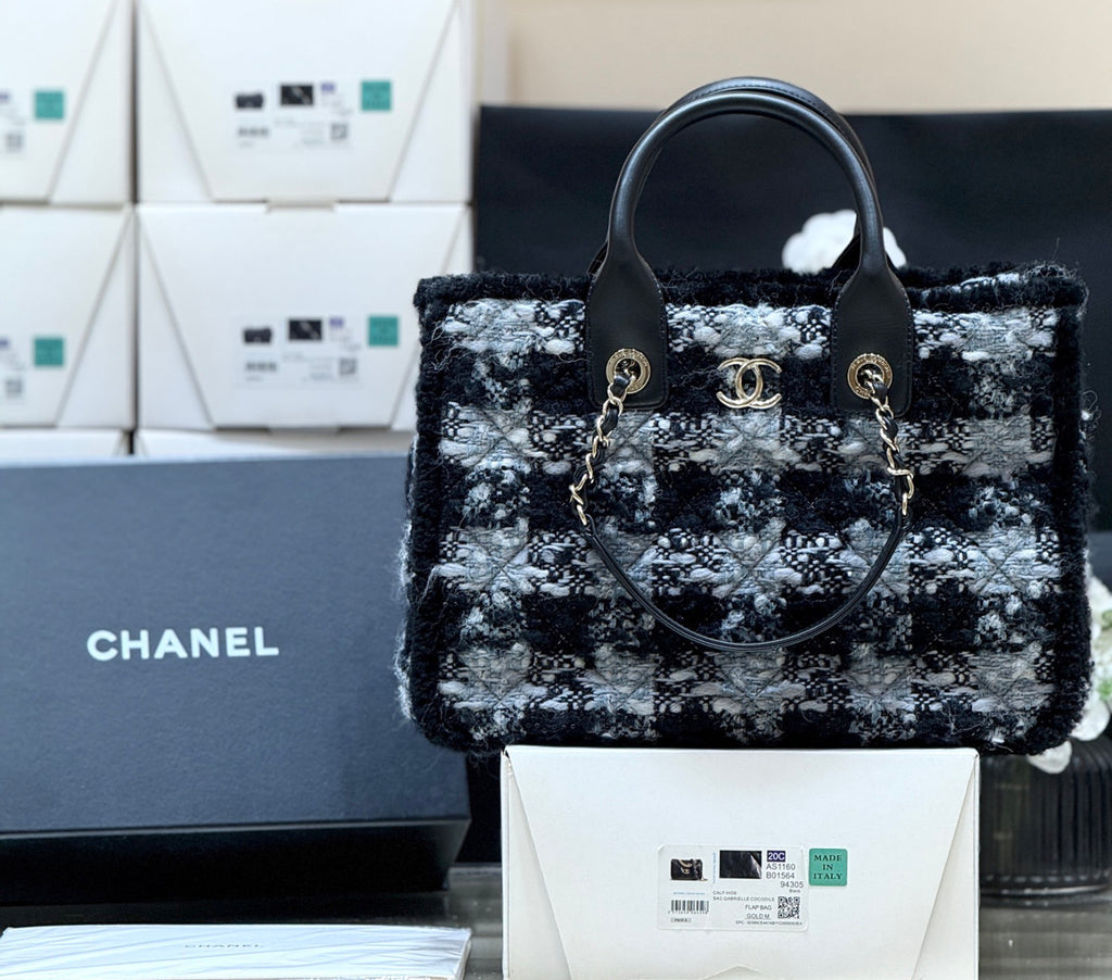 Chanel Small Tote Tweed Shearling Lambskin #376286