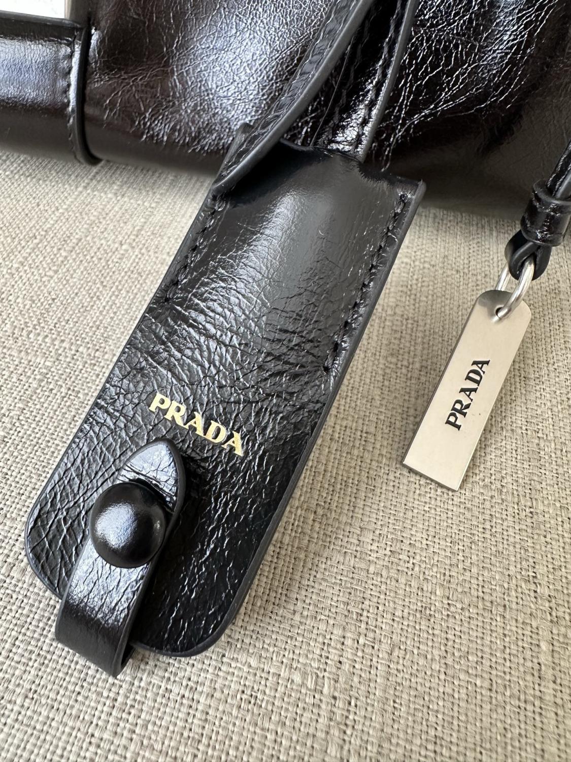 Prada Women's Fashion Classic Solid Color Leather Monogram Lock Clasp Medium Leather Tote Bag Shoulder Bag Bags #78672