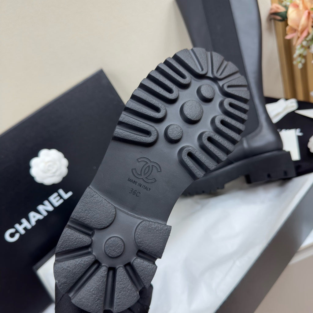 Chanel Thick Sole Knight Boots #385423