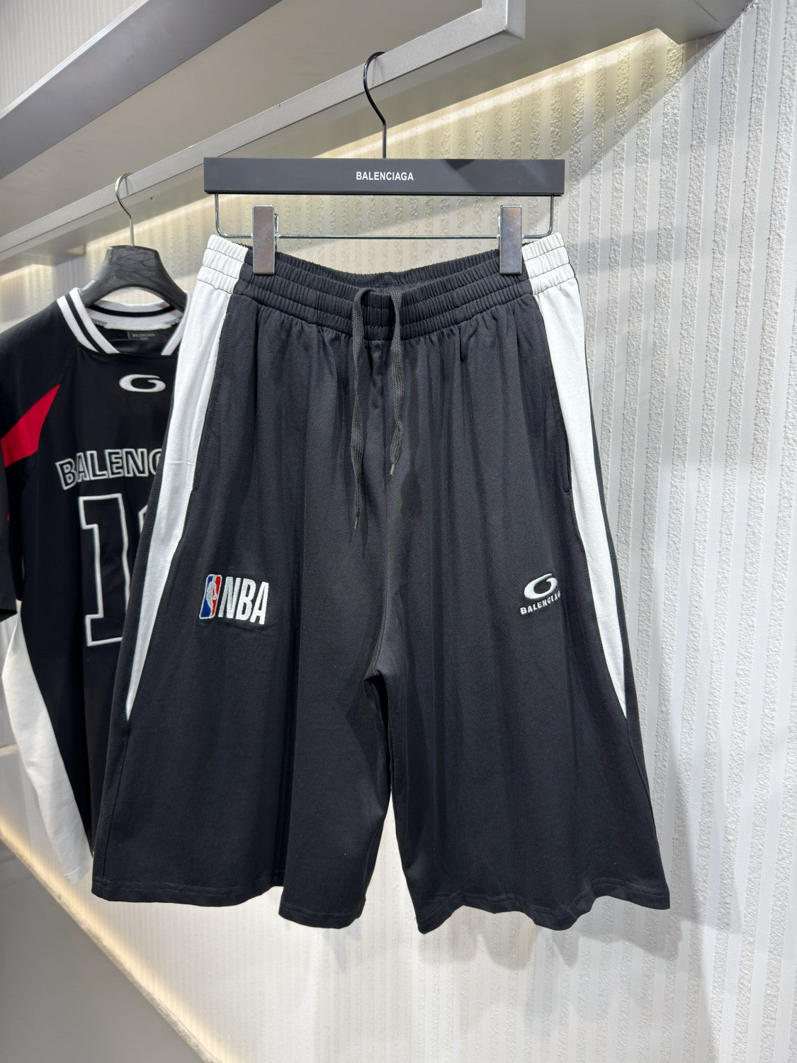 Balenciaga Men's Balenciaga Nba Collaboration Tracksuit Shorts in Black White#377154