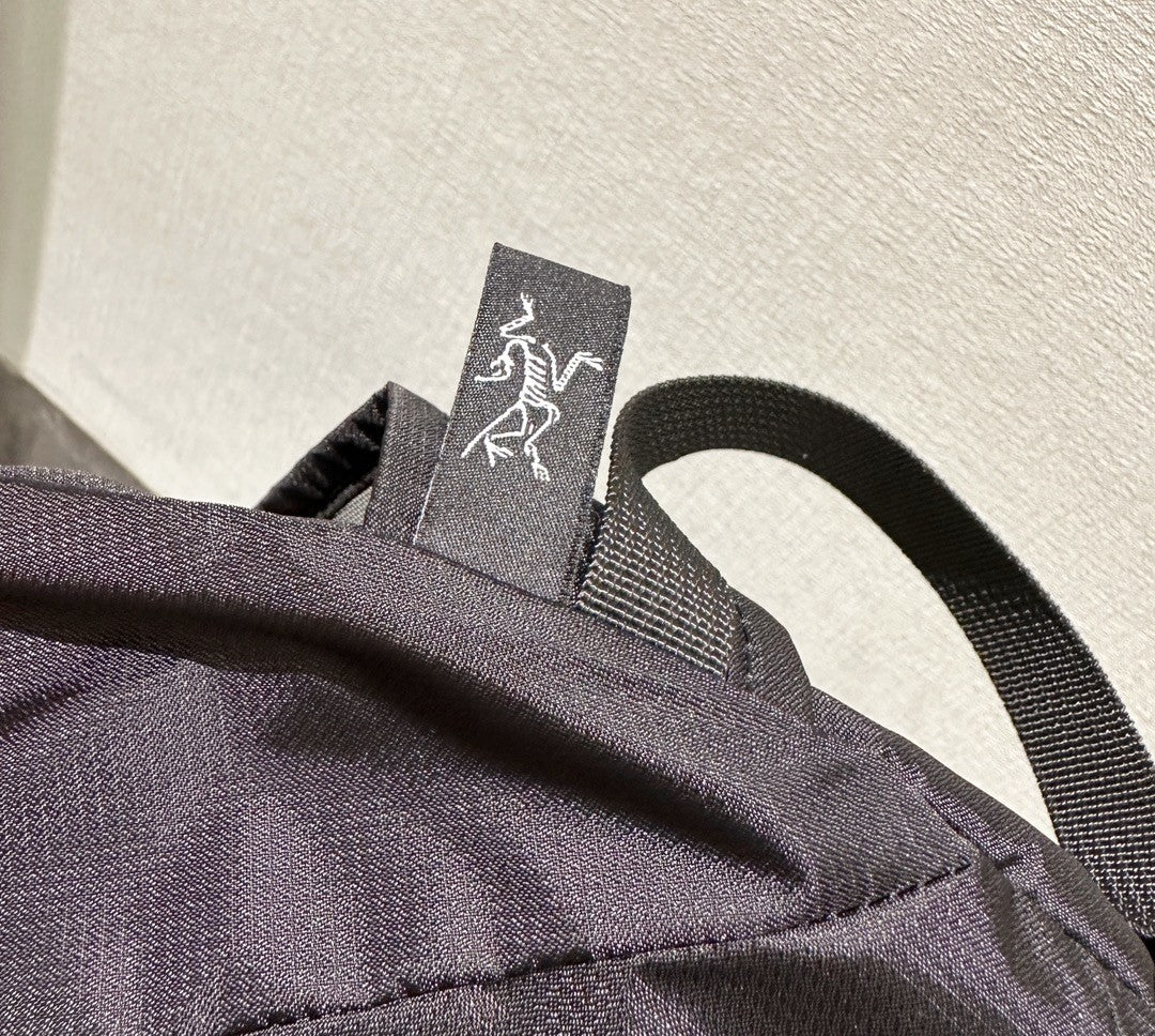 Arcteryx Men's And Women's Solid Color Embroidered Logo Outdoor Multifunctional Boarding Hiking Nylon Shoulder Bag Bags #75342