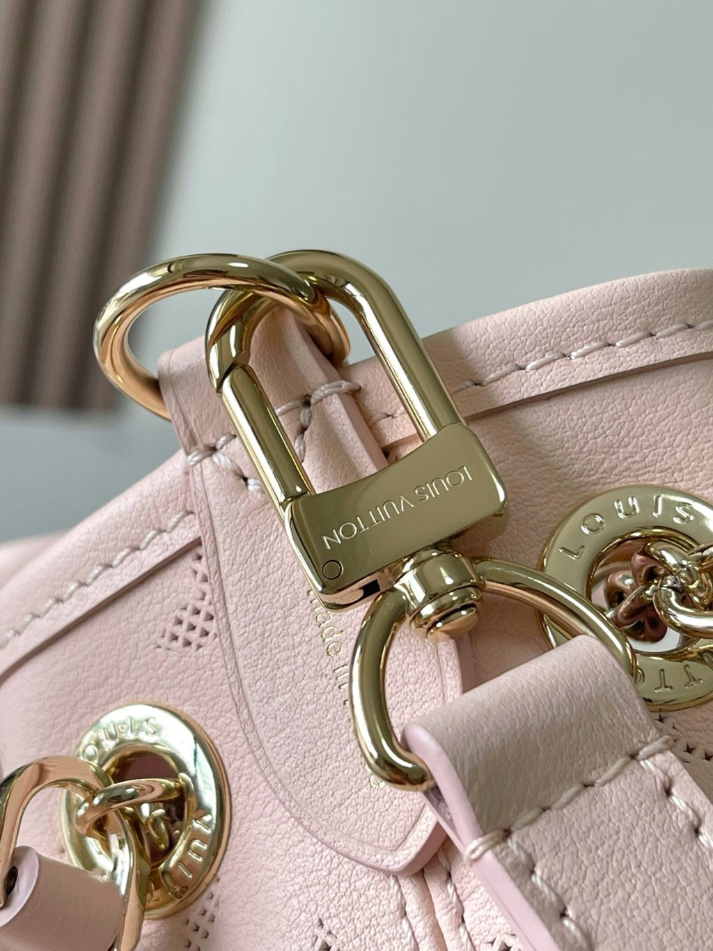Louis Vuitton LV BUNDLE Women's Solid Color Logo Letter Print Removable Shoulder Strap Leather Single Shoulder Crossbody Tote Bag Bags #76841