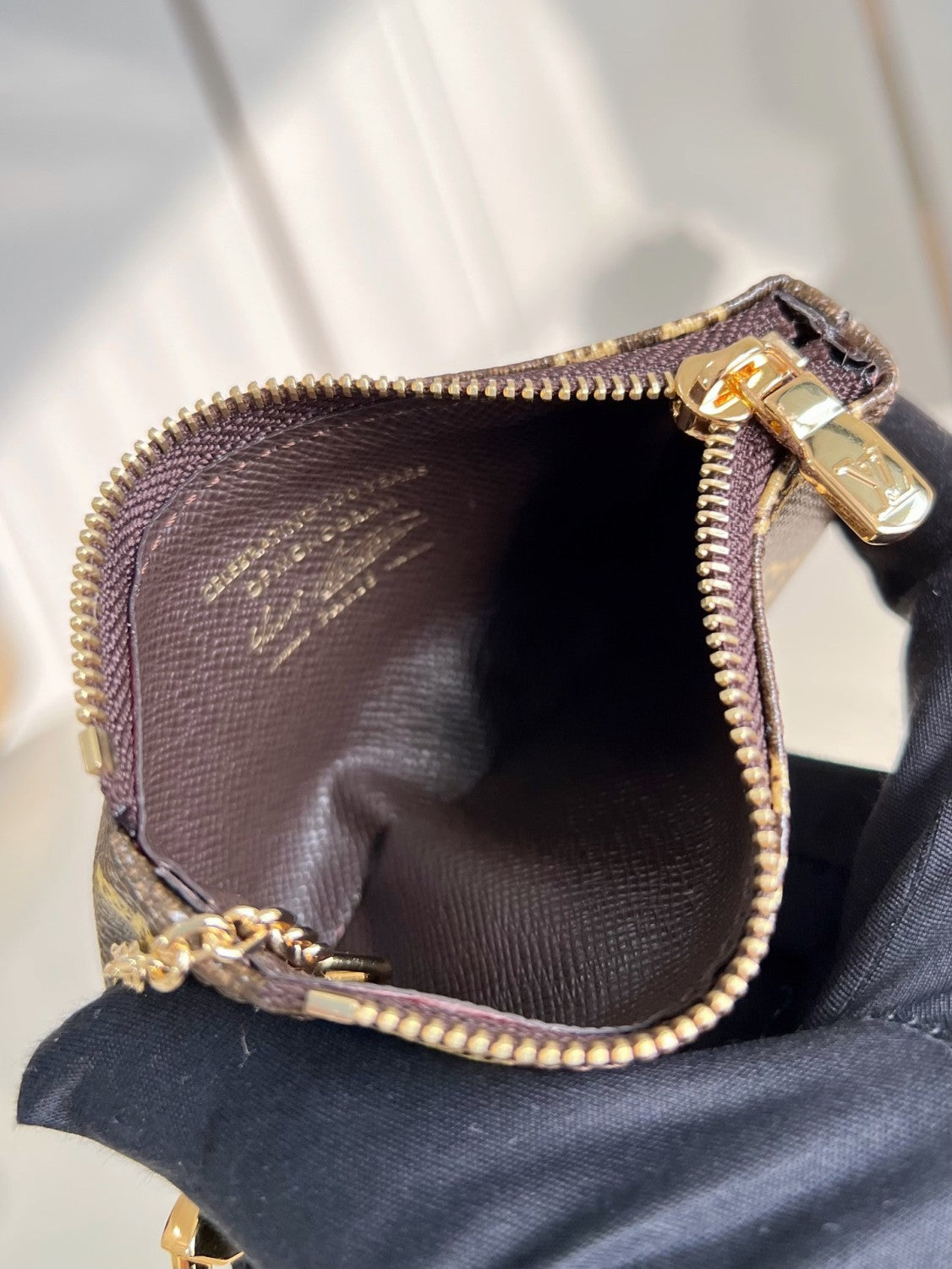 LOUIS VUITTON Key Pouch Monogram Canvas M27671 #377238