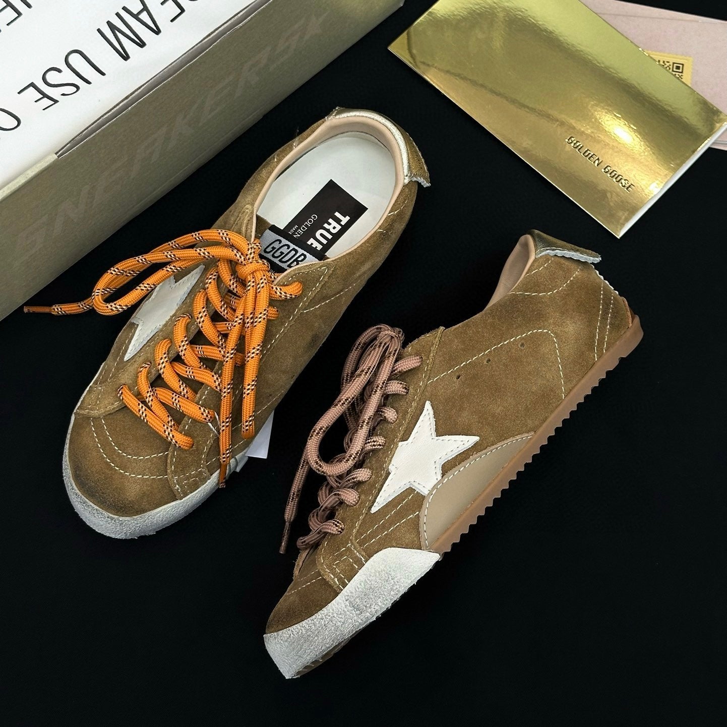 Golden Goose Men's and Women's Spring/Fall Fashion Casual Round Toe Lace Up Low Top Star Print Thin Sole Sneakers Casual Shoes Shoes #78525