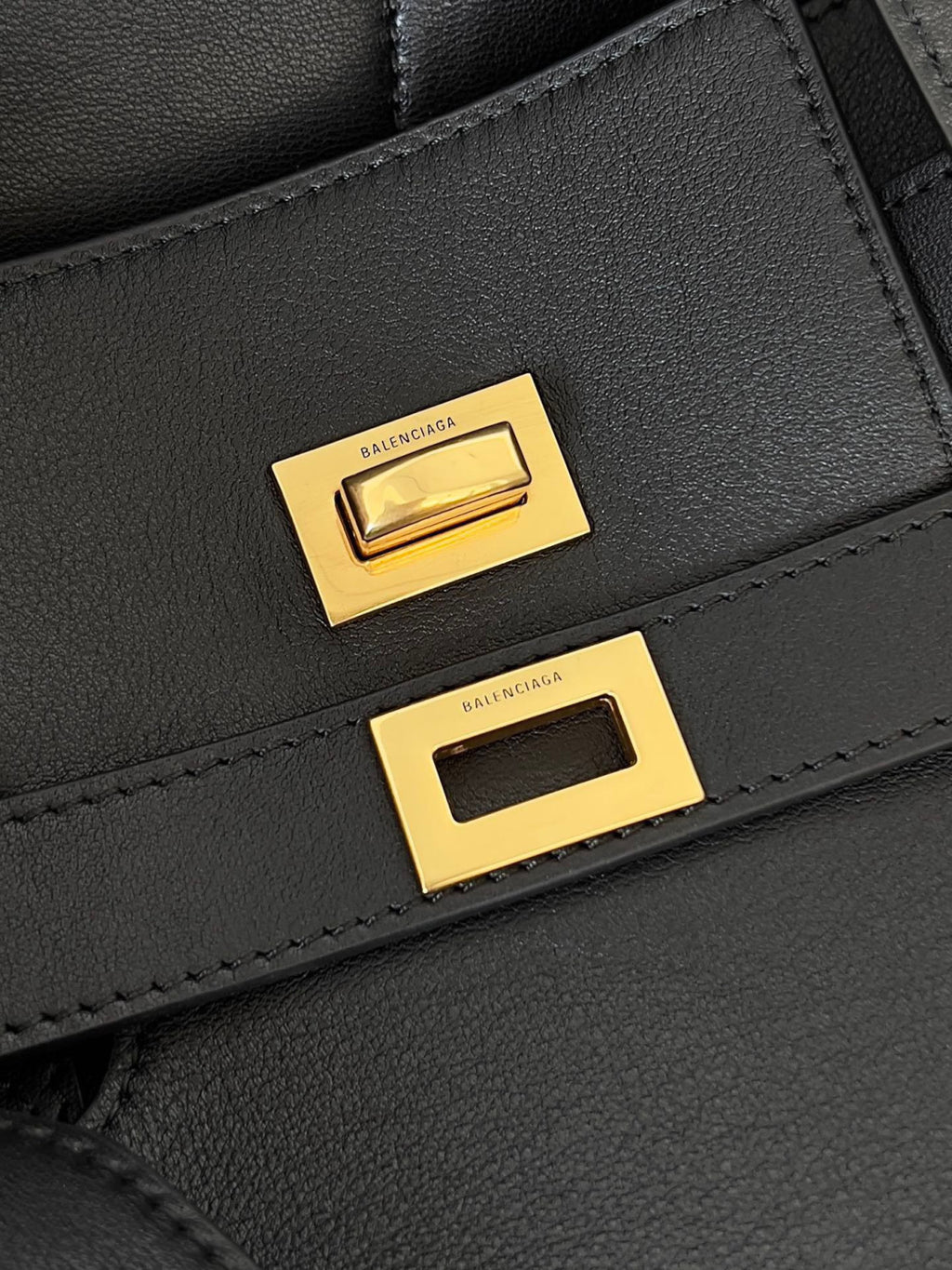 Balenciaga BEL AIR XXL Handbag #291304