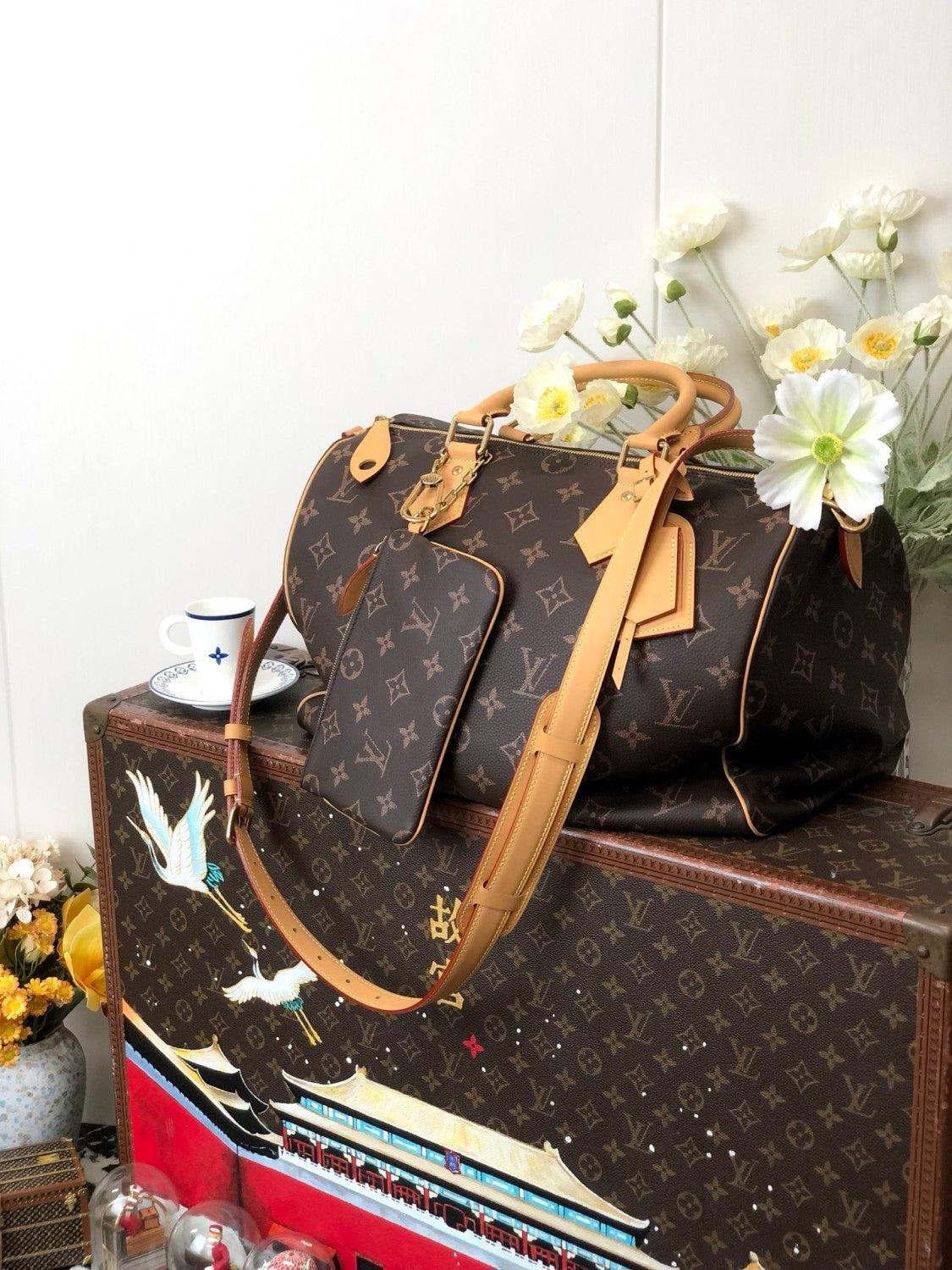 Louis Vuitton Women's Fashion Classic Caramel Coffee Brown Logo Zipper Closure Leather Shoulder Bag Handbags In Small Medium And Large Sizes Crossbody Bag Bags #78659
