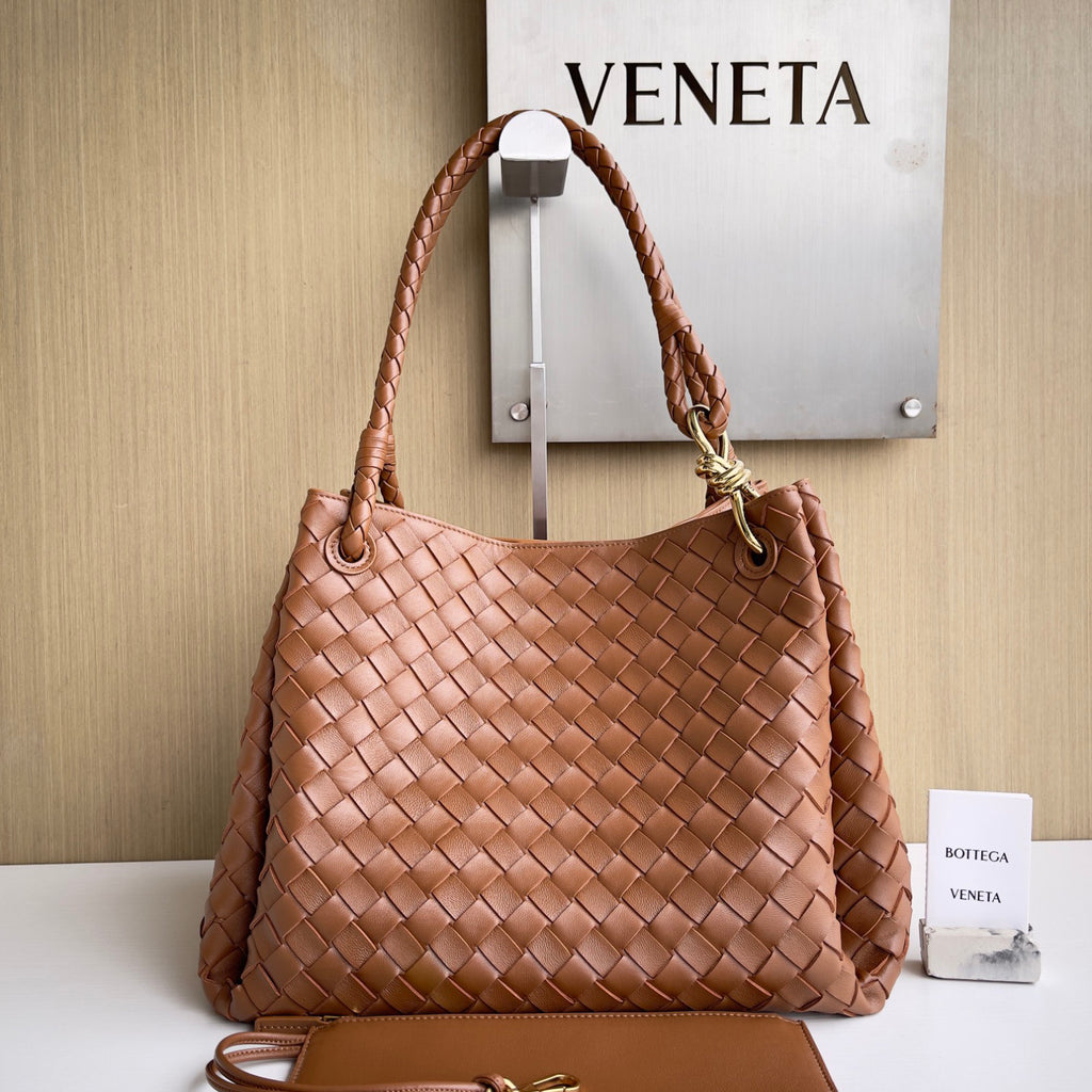 Bottega Veneta Large Parachute Women's Solid Color Lambskin Woven Tote Bag Bags #76484