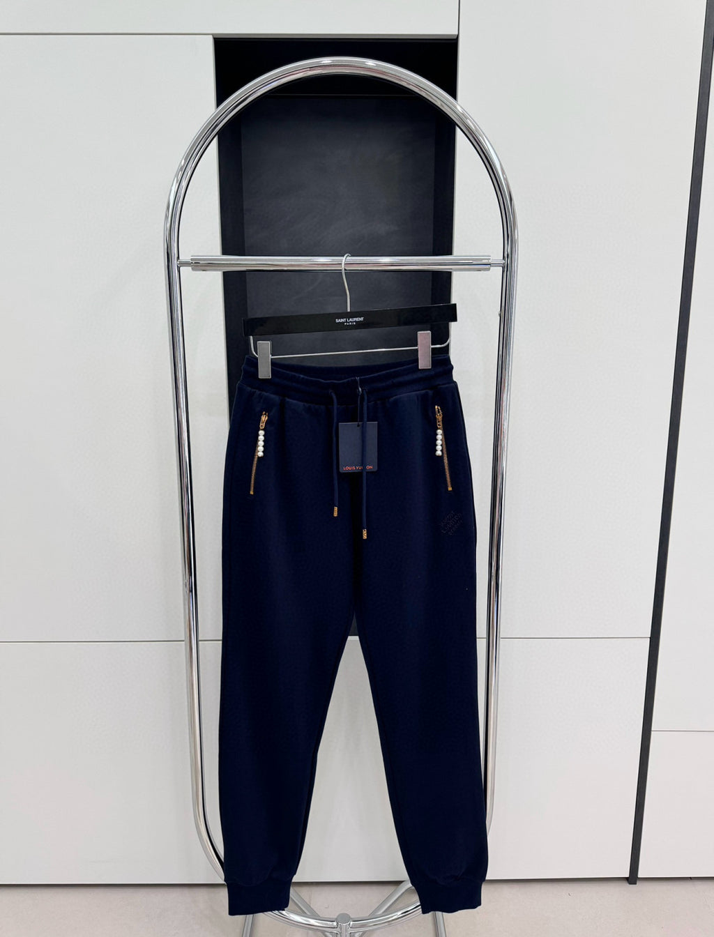 Louis Vuitton Men's Spring and Fall Letter Embroidered Ribbed Drawstring Casual Pants #99571