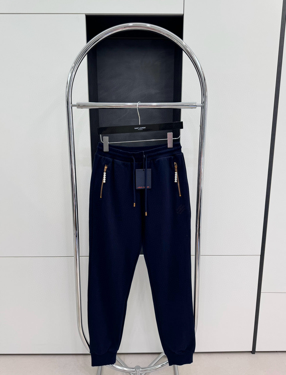 Louis Vuitton Men's Spring and Fall Letter Embroidered Ribbed Drawstring Casual Pants #99571