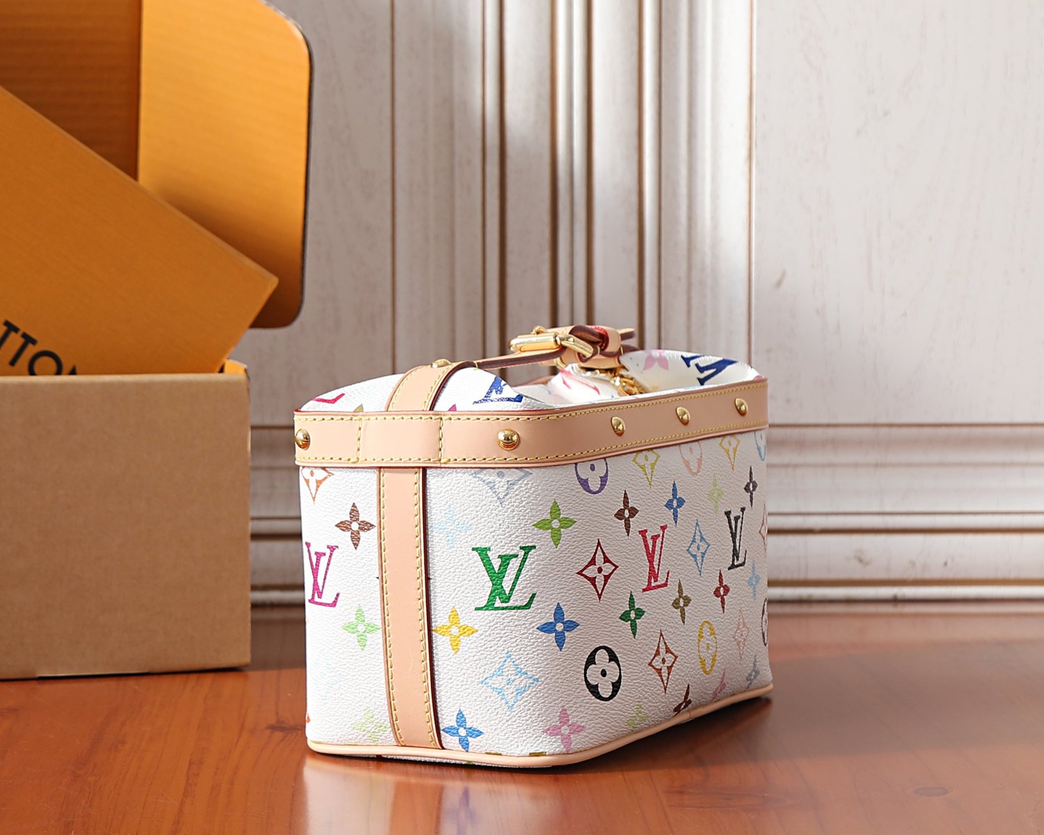 LOUIS VUITTON LV x TM Cruiser Toiletry Bag M27900 #376107