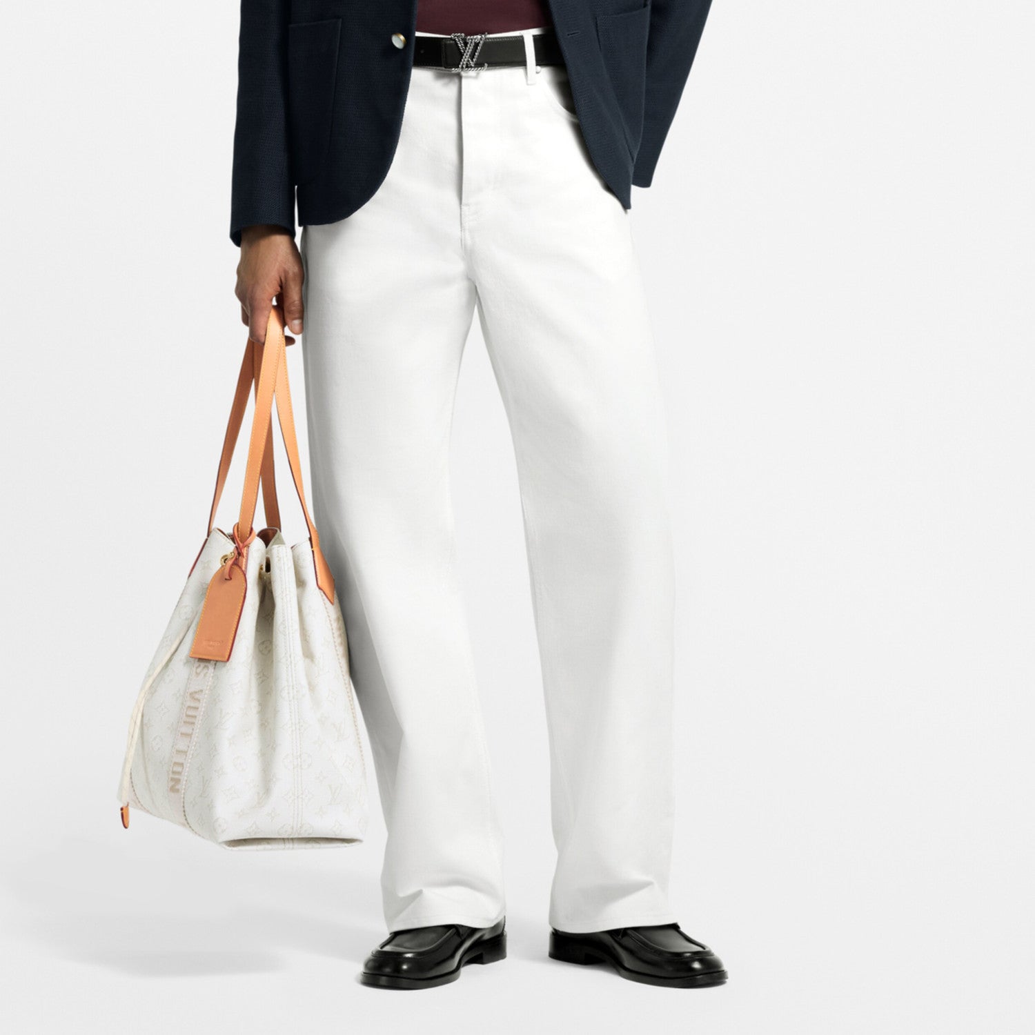 Louis Vuitton Men's Spring/Fall Fashion Classic Solid Color Back Pocket Embroidered White Denim Pants #79553