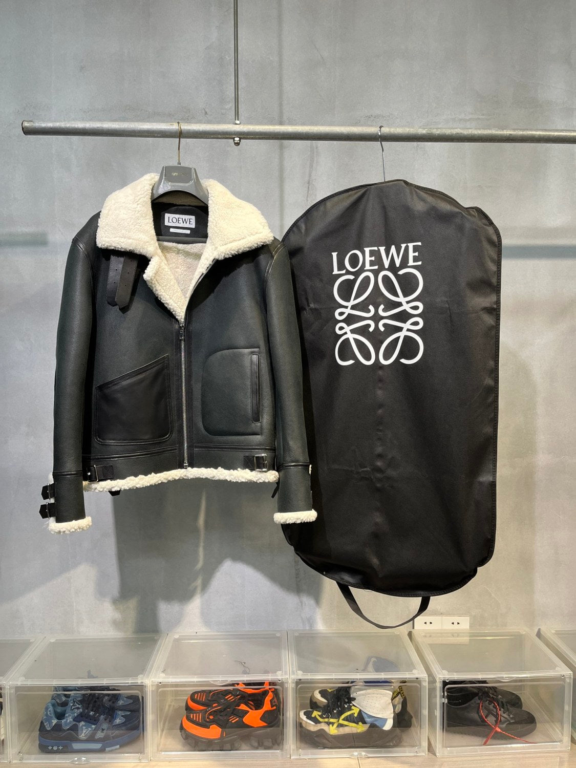 Loewe Men's Fall And Winter Fashion Casual Lamb Wool Leather Jacket Lapel Temperament Coat #71299