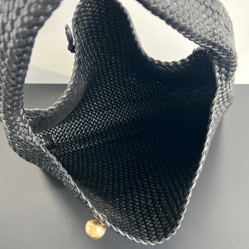 Bottega Veneta Women's Fashion Casual Leather Handbag With Knitted Balls And Leather Buckle Details Shoulder Bag Bags 826196v2ez01424#78881