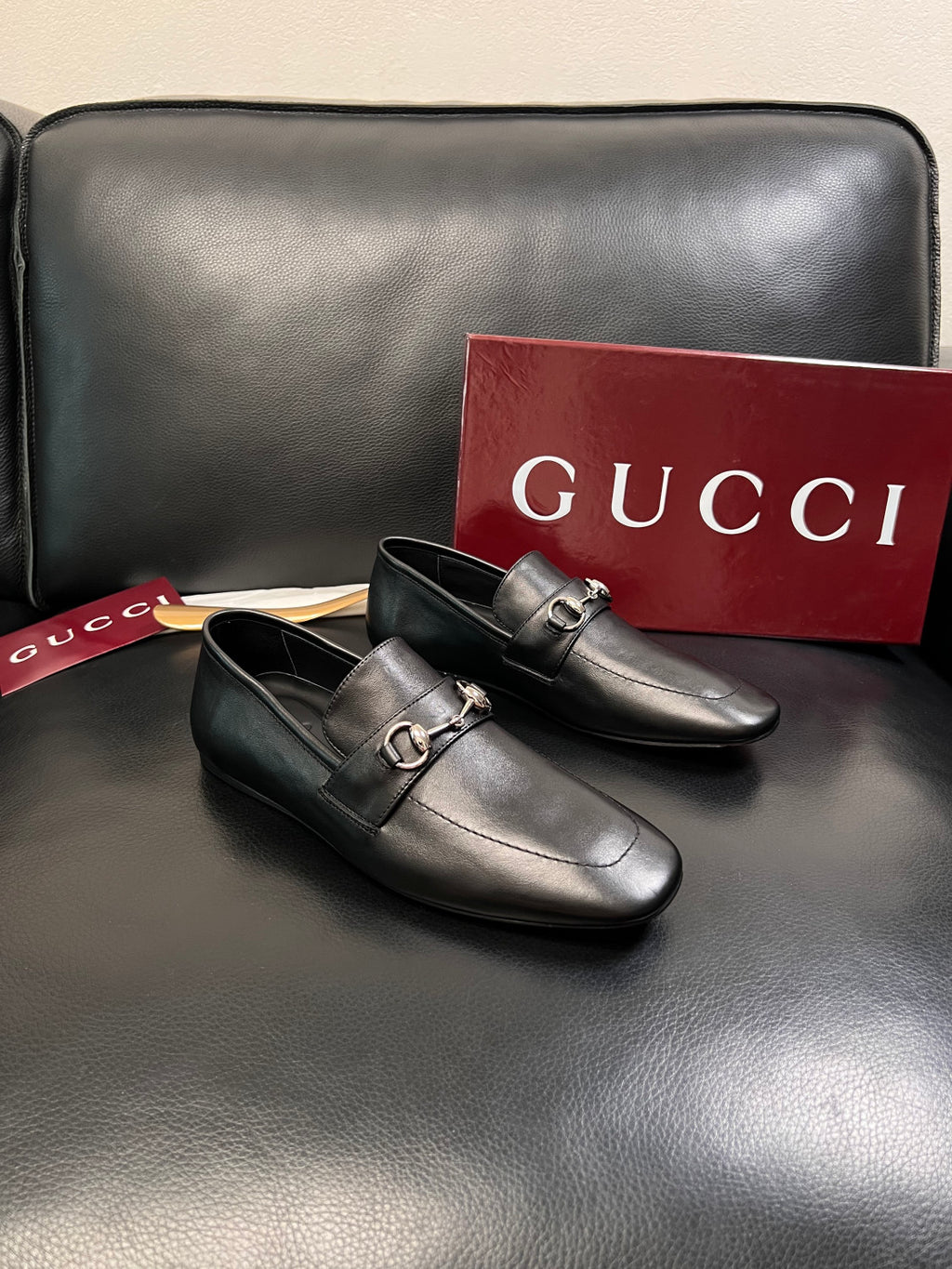 GUCCI Men's Ragazzo Eel Loafer in Dark Brown #388024