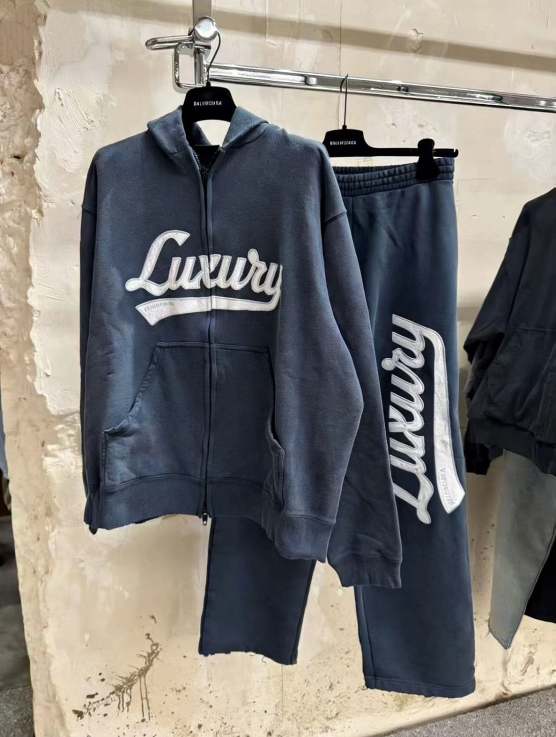 Balenciaga Men's Hooded Sweatshirt Wide-leg Sweatpants #335238