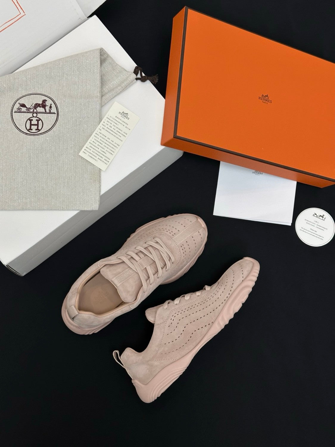 Hermès Neon sneaker #388692
