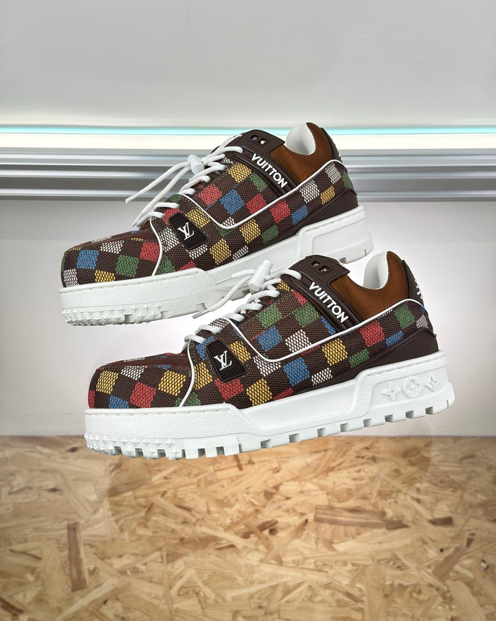 Louis Vuitton LV Trainer Maxi Men's Solid Color Leather Lace Up Low Top Board Shoes #76332