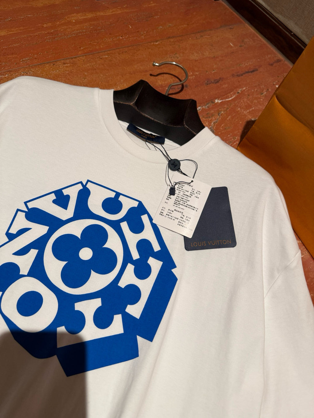 Louis Vuitton Men's And Women's Summer Solid Color Logo Pattern Printed Round Neck Cotton Short Sleeved T-shirt #77812