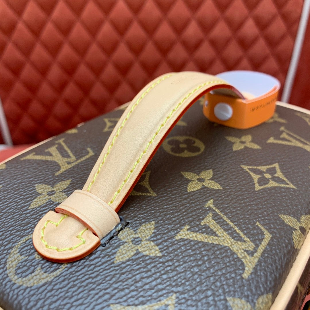 Louis Vuitton Nice Makeup Bag  Lv Classic Monogram Mini Makeup Clutchzipper Closure Water-resistant Canvas With Coated Lining  Stylish Vacation Bag Bags M44495 #195933