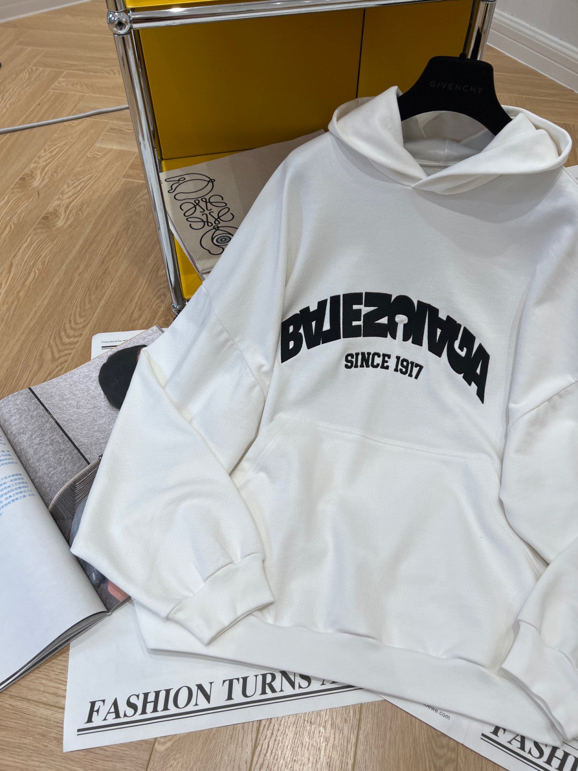 Balenciaga Back Flip Round Hoodie Oversize In Black Mirror Letter Hooded Sweatshirt Pullover #96248