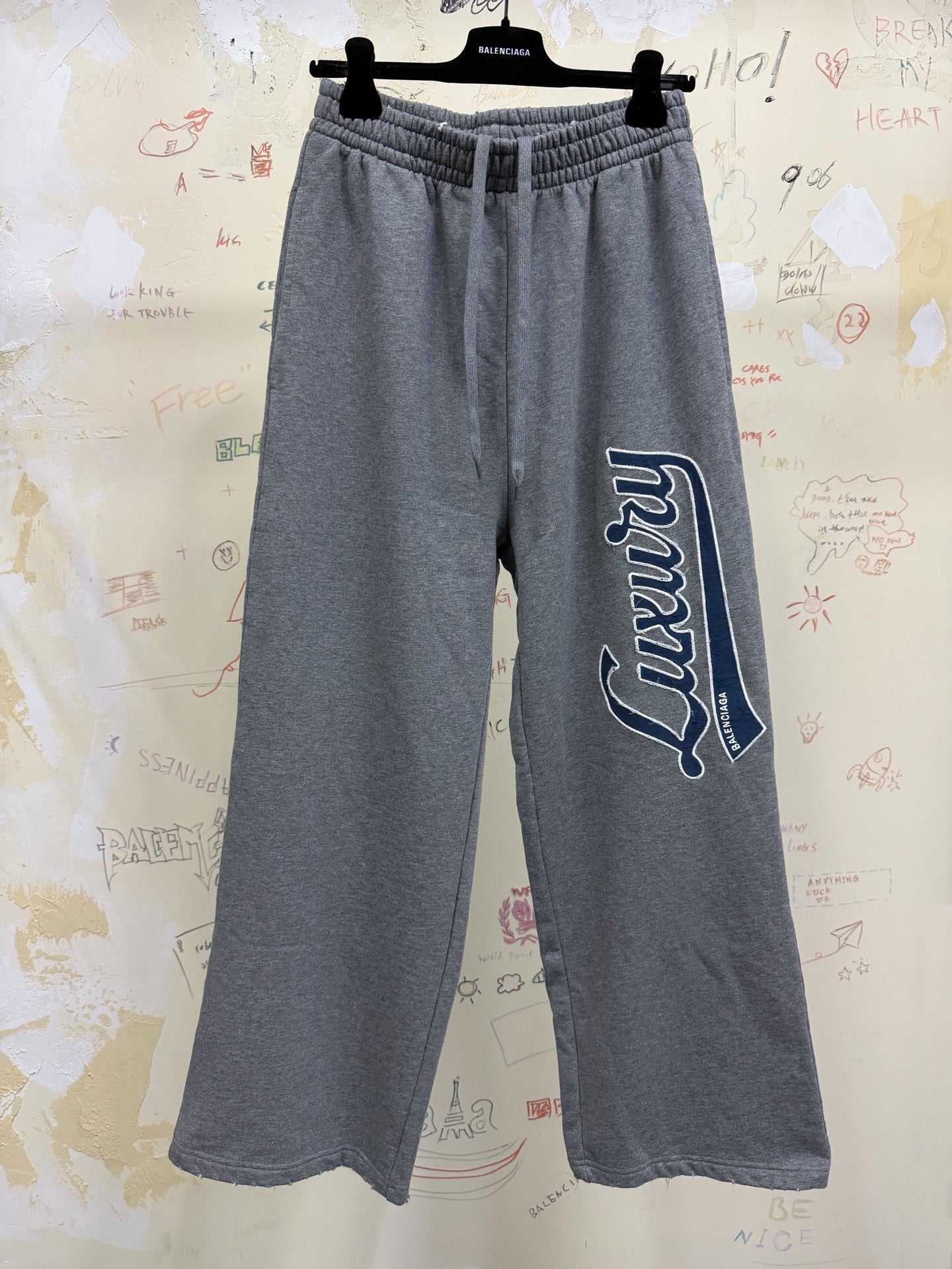 Balenciaga Men's Luxury Script Oversized Zip-up Hoodie Pants #334802